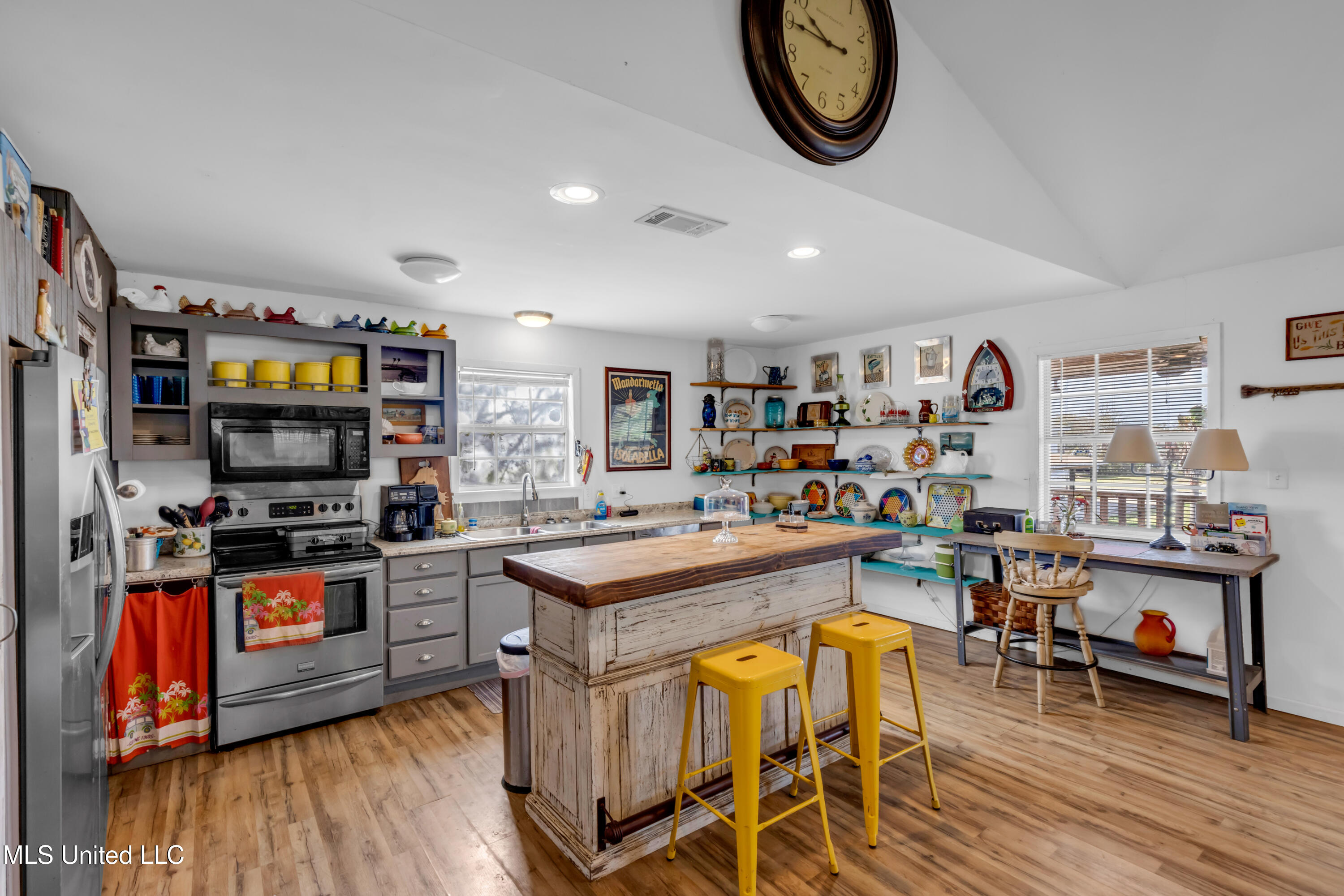 5002 Cook Street, Bay Saint Louis, Mississippi image 23