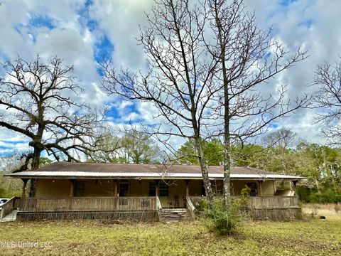 Homes For Sale - 43 Mccarty Island Road<br/> Picayune, MS 39466