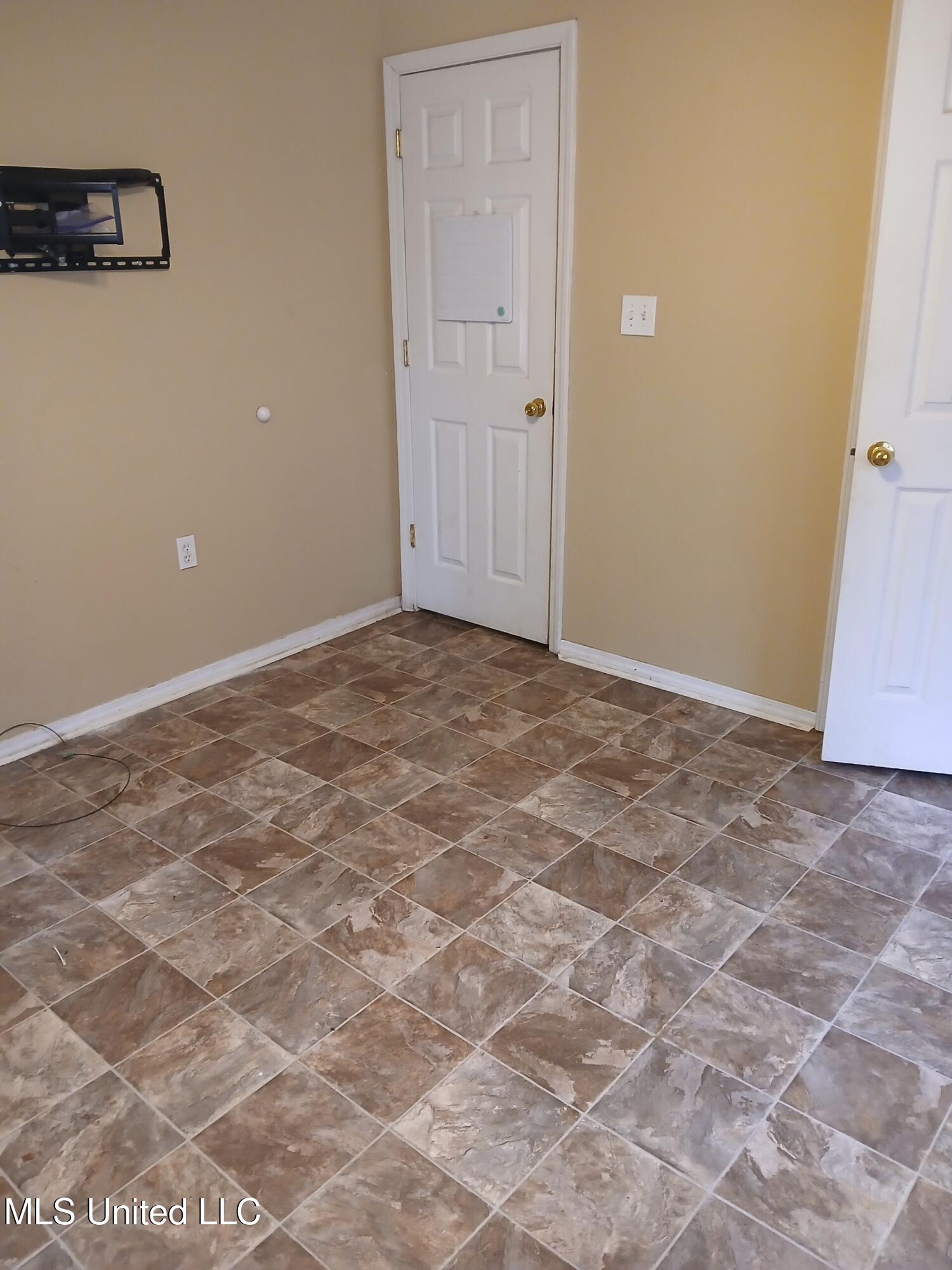 85 Landing Road, Hattiesburg, Mississippi image 7