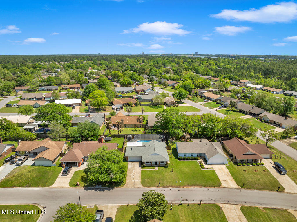 2189 Baywood Drive, Biloxi, Mississippi image 30
