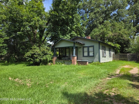 Homes For Sale - 535 Miller Street<br/> Hattiesburg, MS 39401