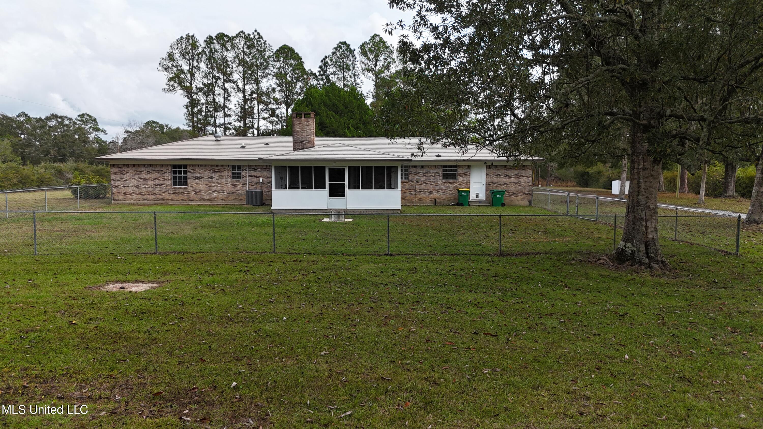 11705 Forest Crest Lane, Vancleave, Mississippi image 10