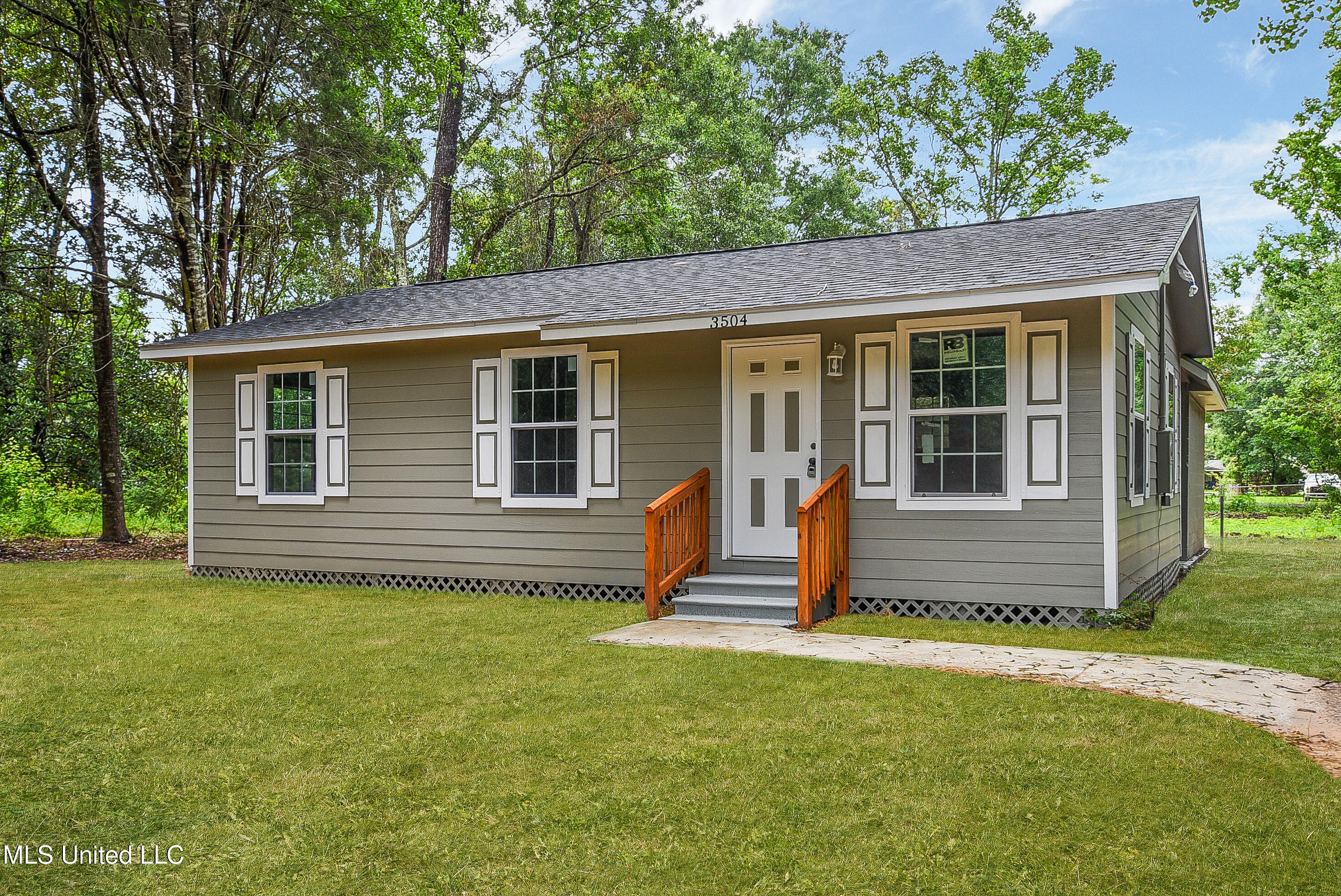 3504 Lundy Williams Road, Moss Point, Mississippi image 1