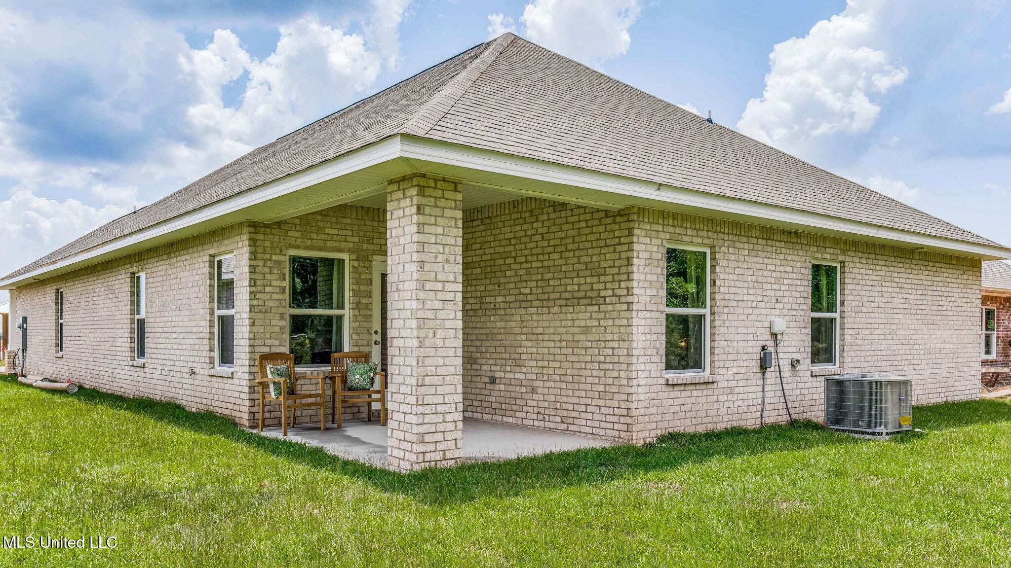 708 Honeysuckle Loop, Canton, Mississippi image 23