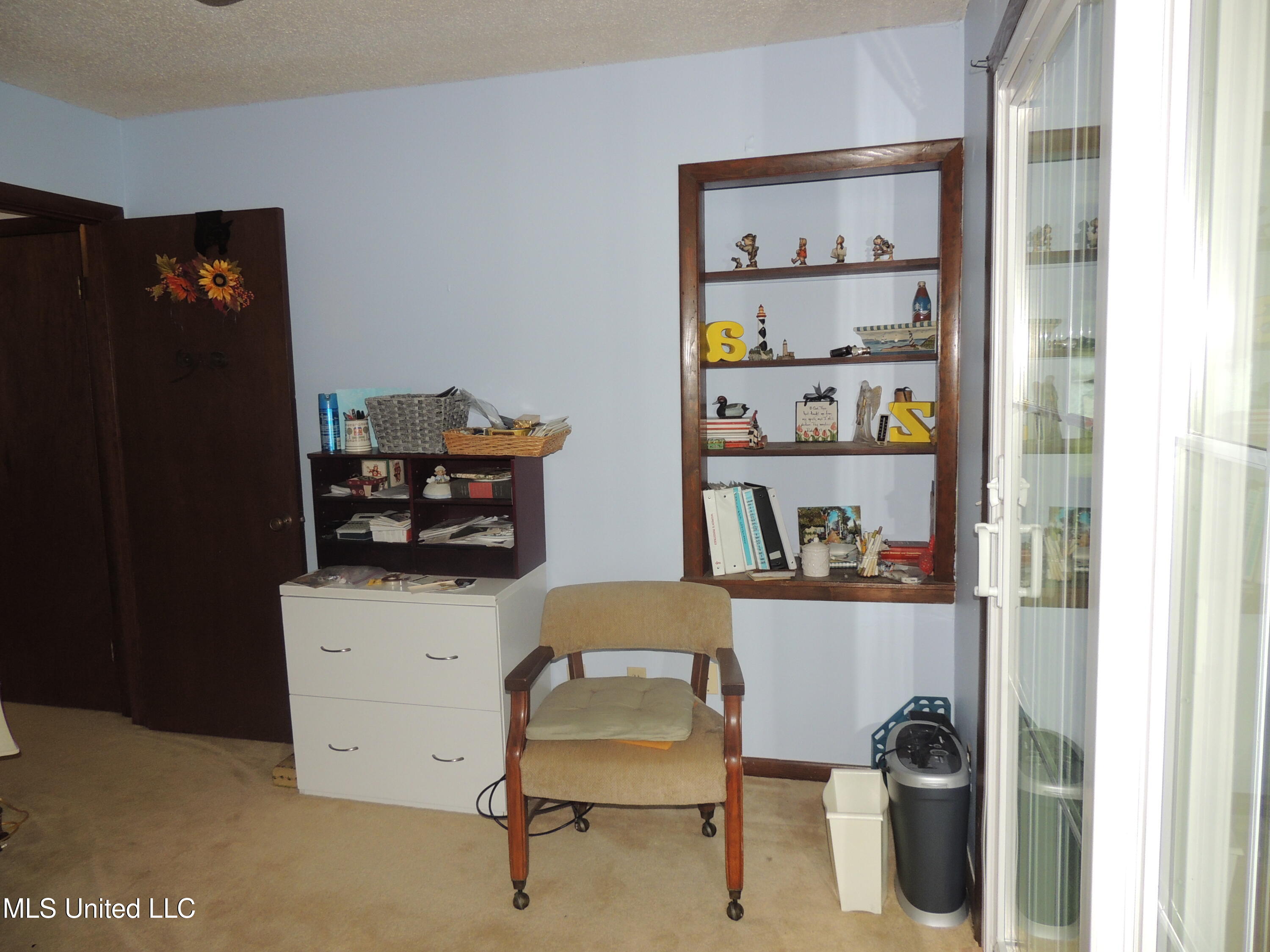 8671 Bob White Drive, Hernando, Mississippi image 30