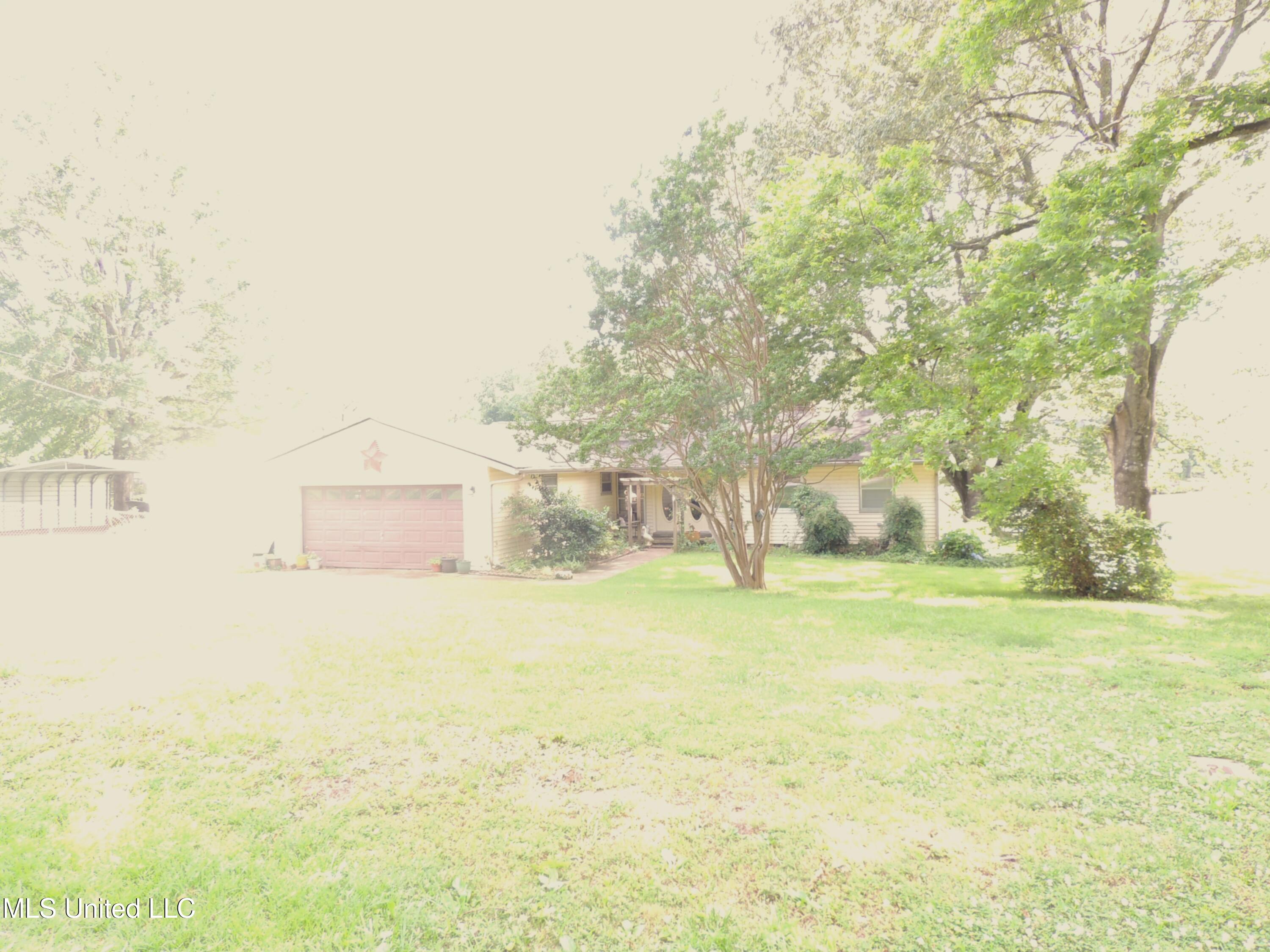 8671 Bob White Drive, Hernando, Mississippi image 35