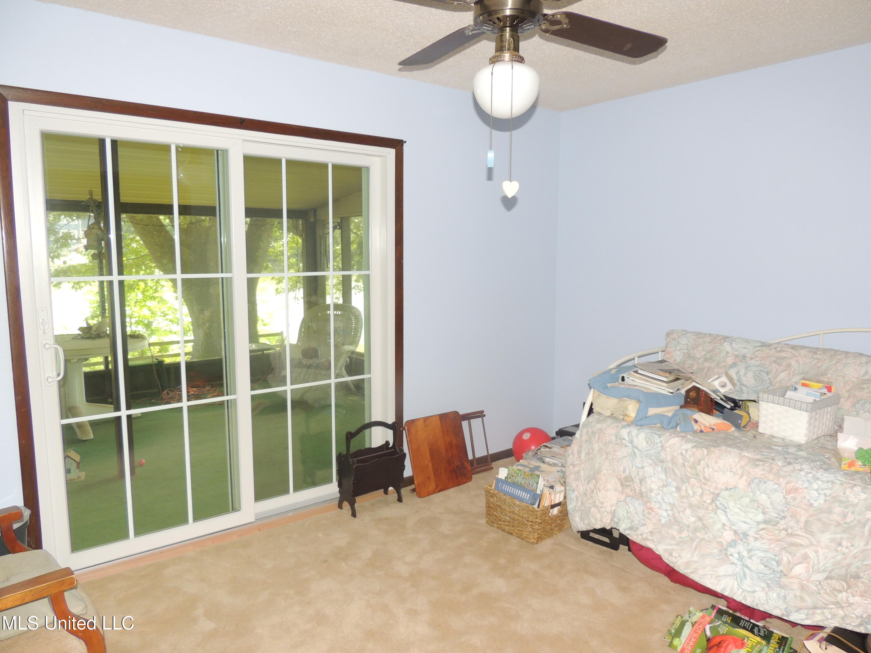 8671 Bob White Drive, Hernando, Mississippi image 31
