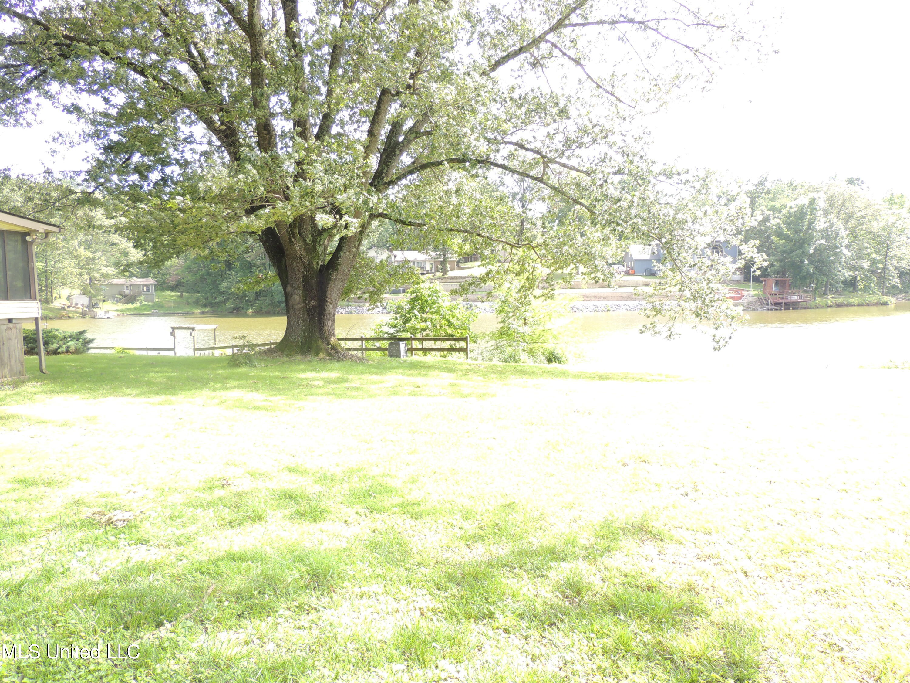 8671 Bob White Drive, Hernando, Mississippi image 39