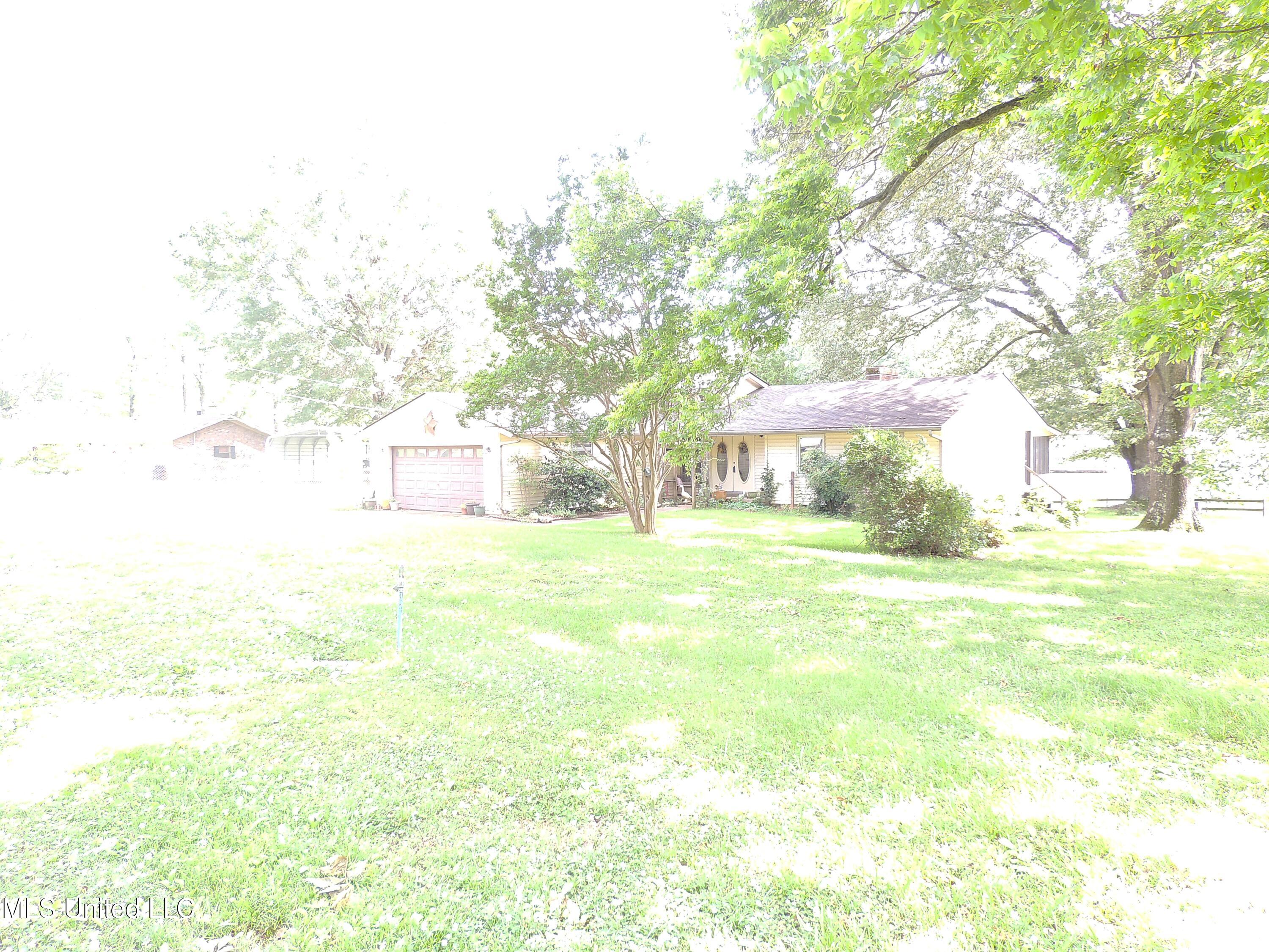 8671 Bob White Drive, Hernando, Mississippi image 36