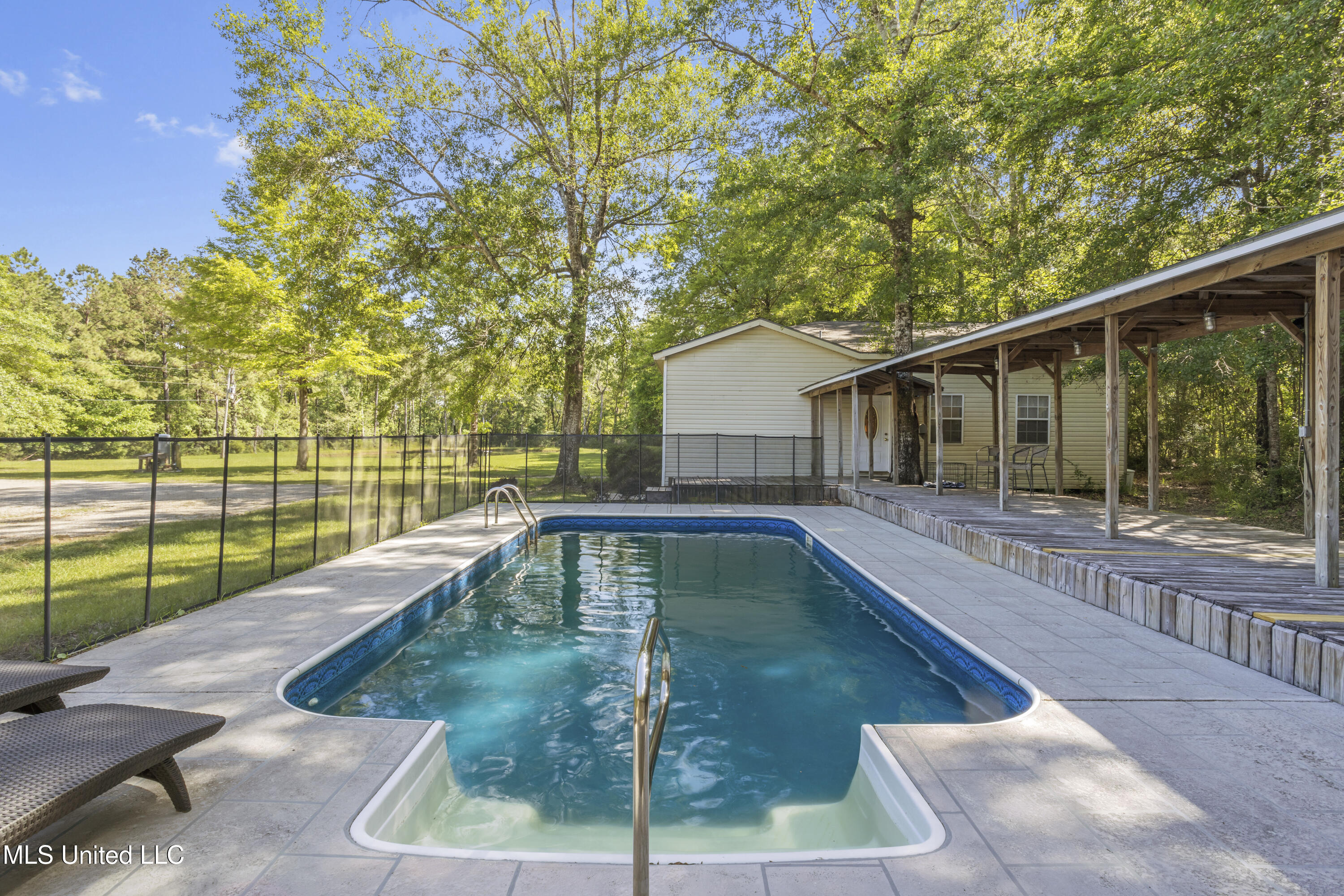 16441 E Adams Road, Saucier, Mississippi image 34