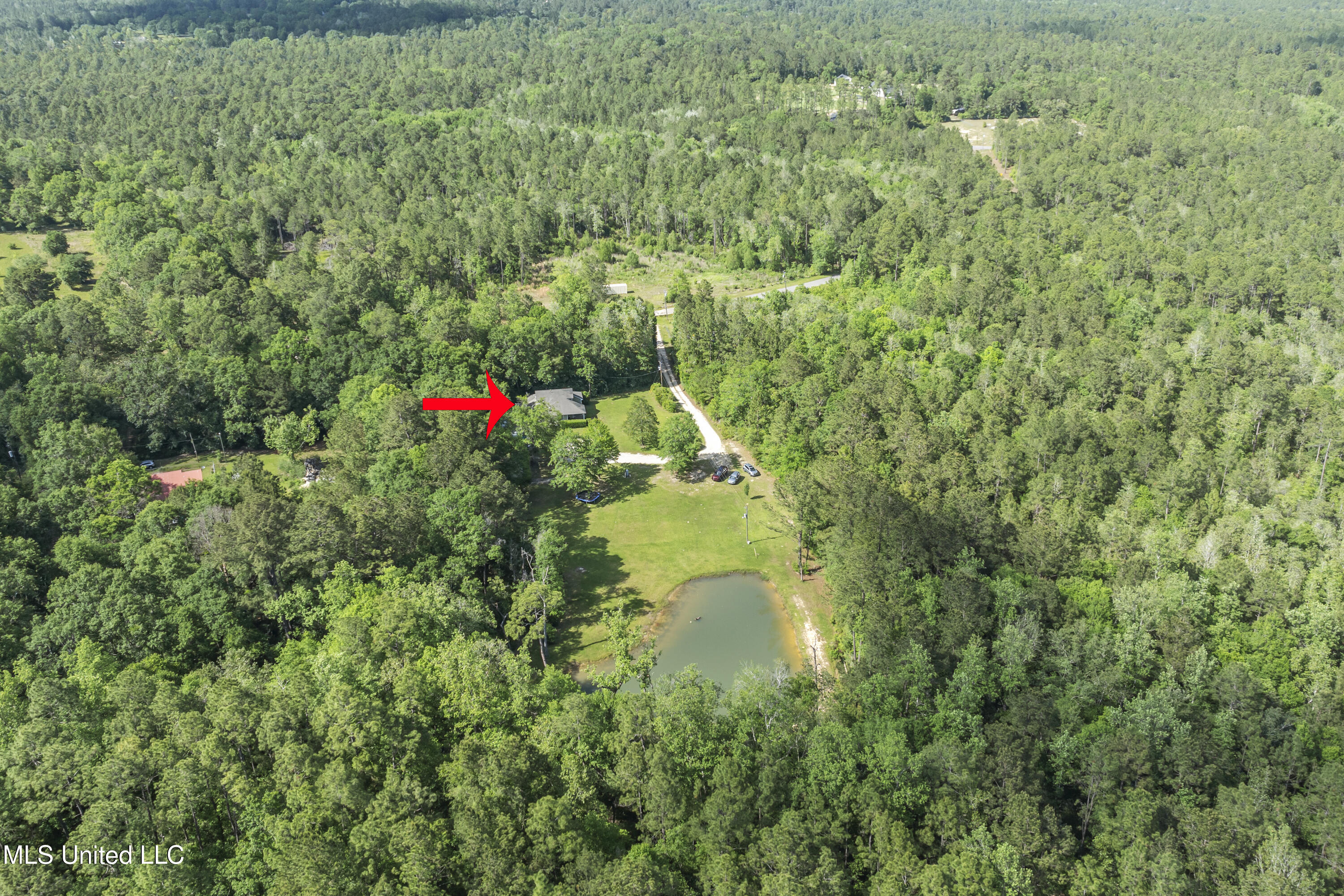 16441 E Adams Road, Saucier, Mississippi image 2