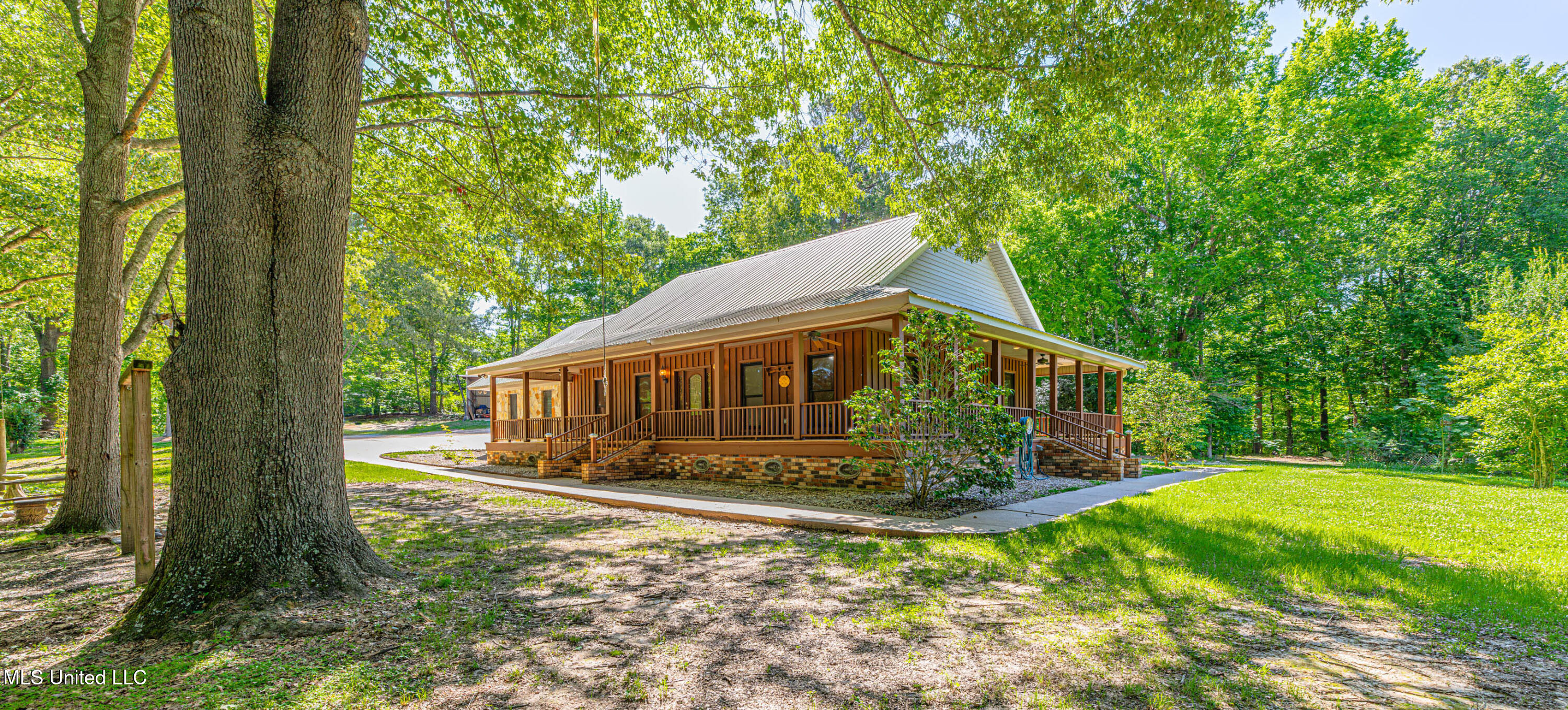 4005 Warriors Trail, Vicksburg, Mississippi image 1