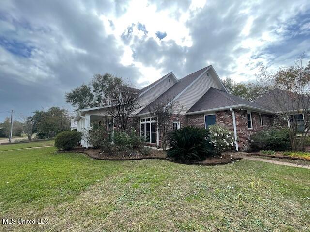 111 Seabrook Drive, Waveland, Mississippi image 3