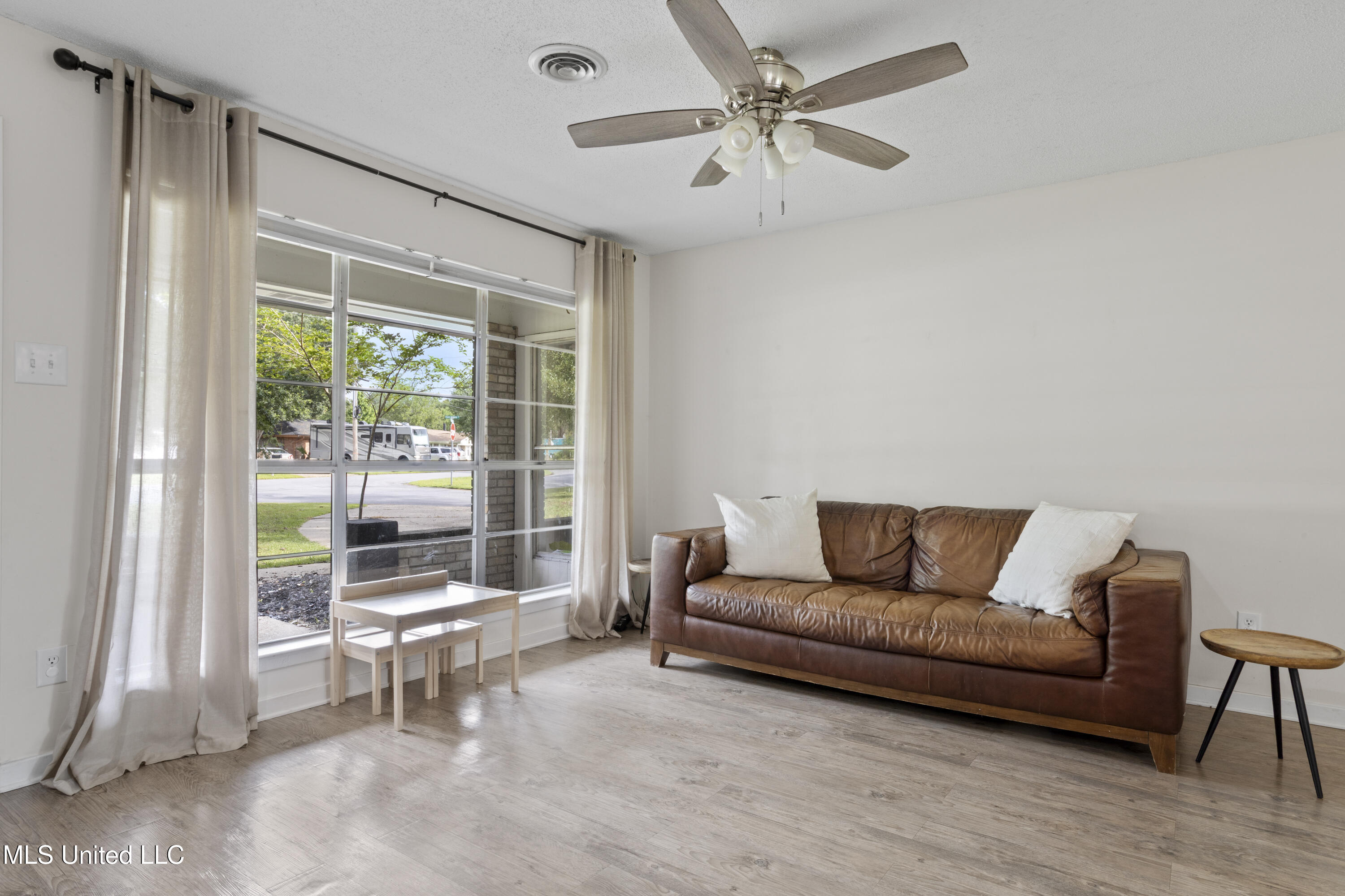 2099 Rustwood Drive, Biloxi, Mississippi image 5