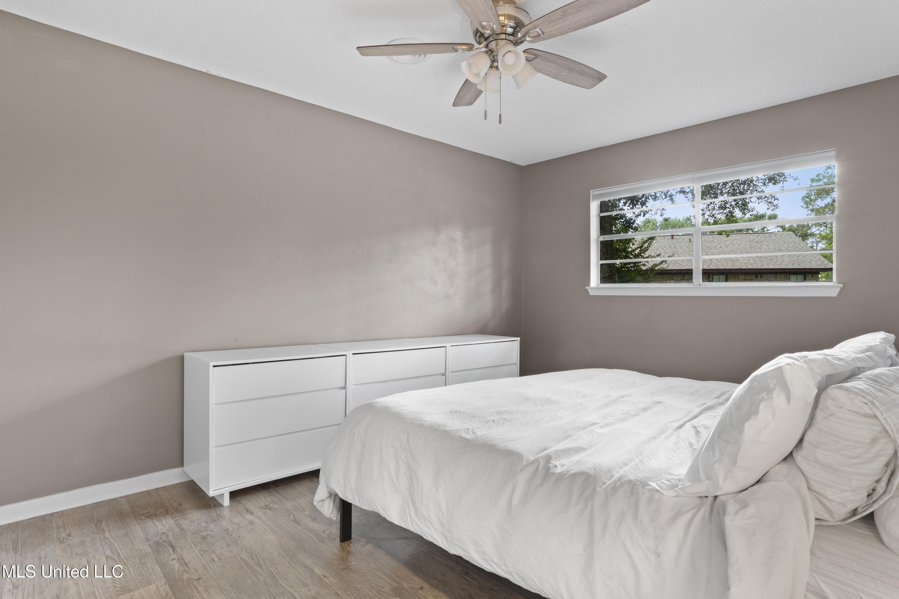 2099 Rustwood Drive, Biloxi, Mississippi image 15