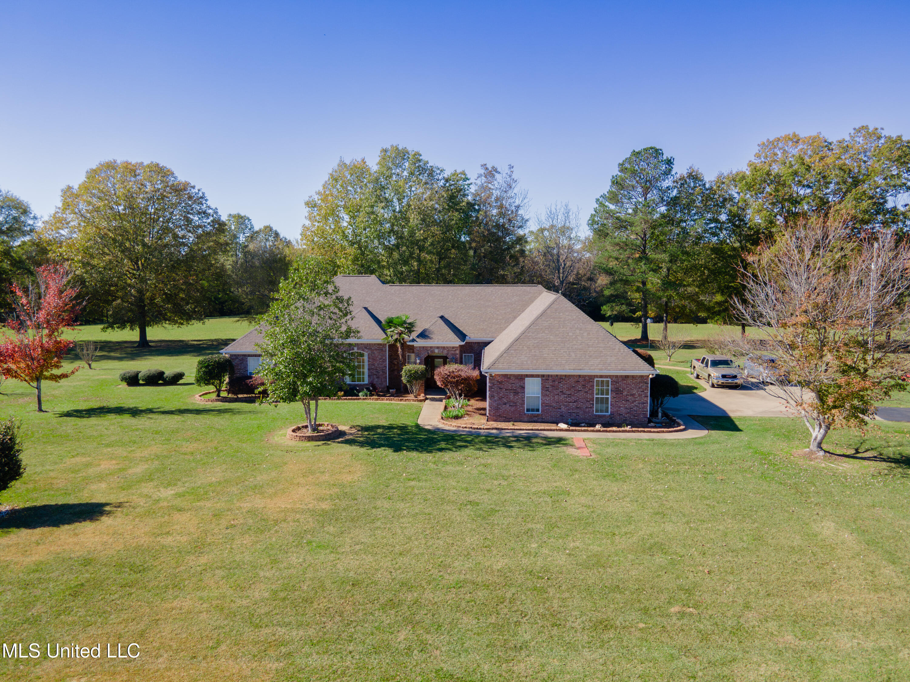 3745 N Berry Road, Utica, Mississippi image 2