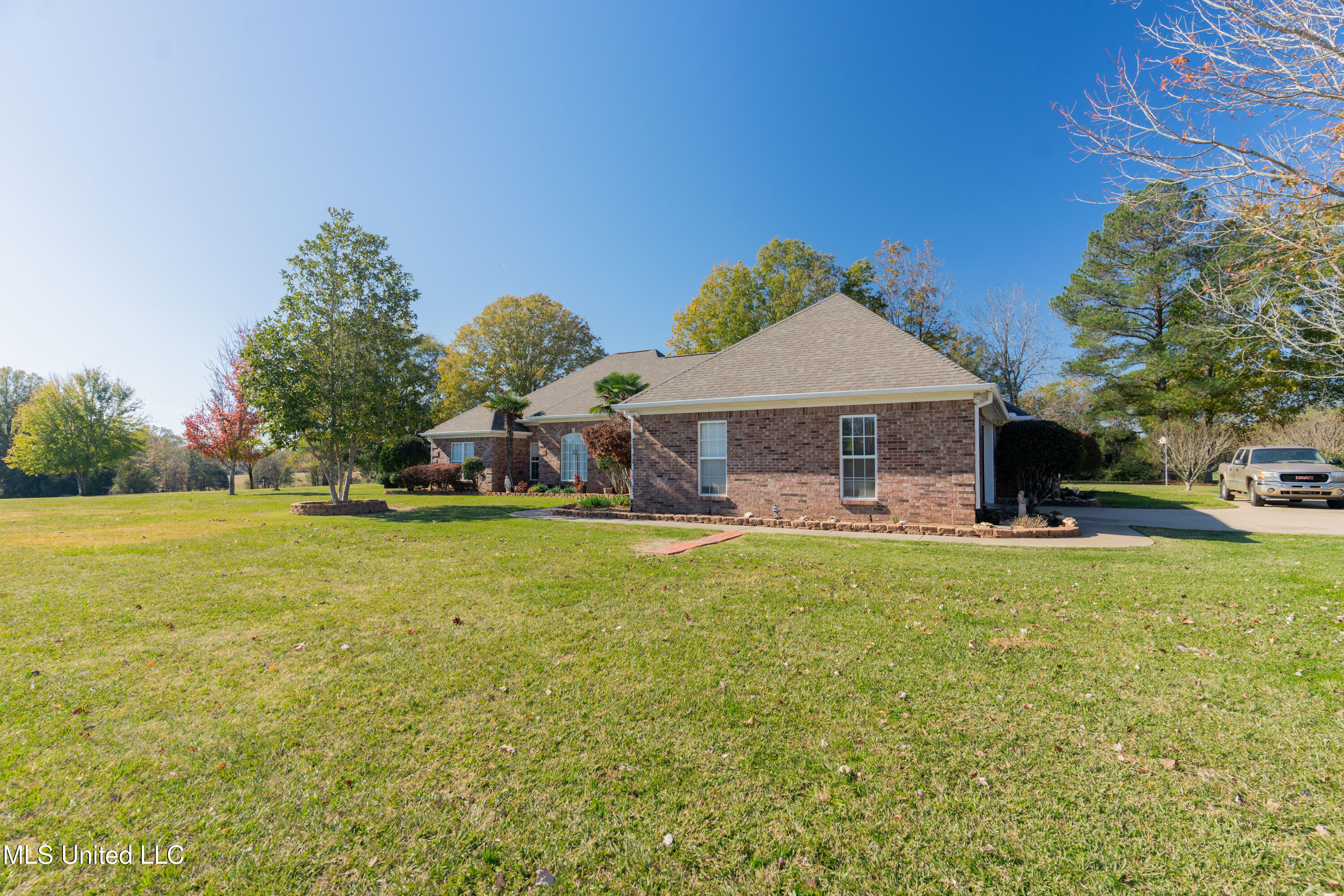 3745 N Berry Road, Utica, Mississippi image 7