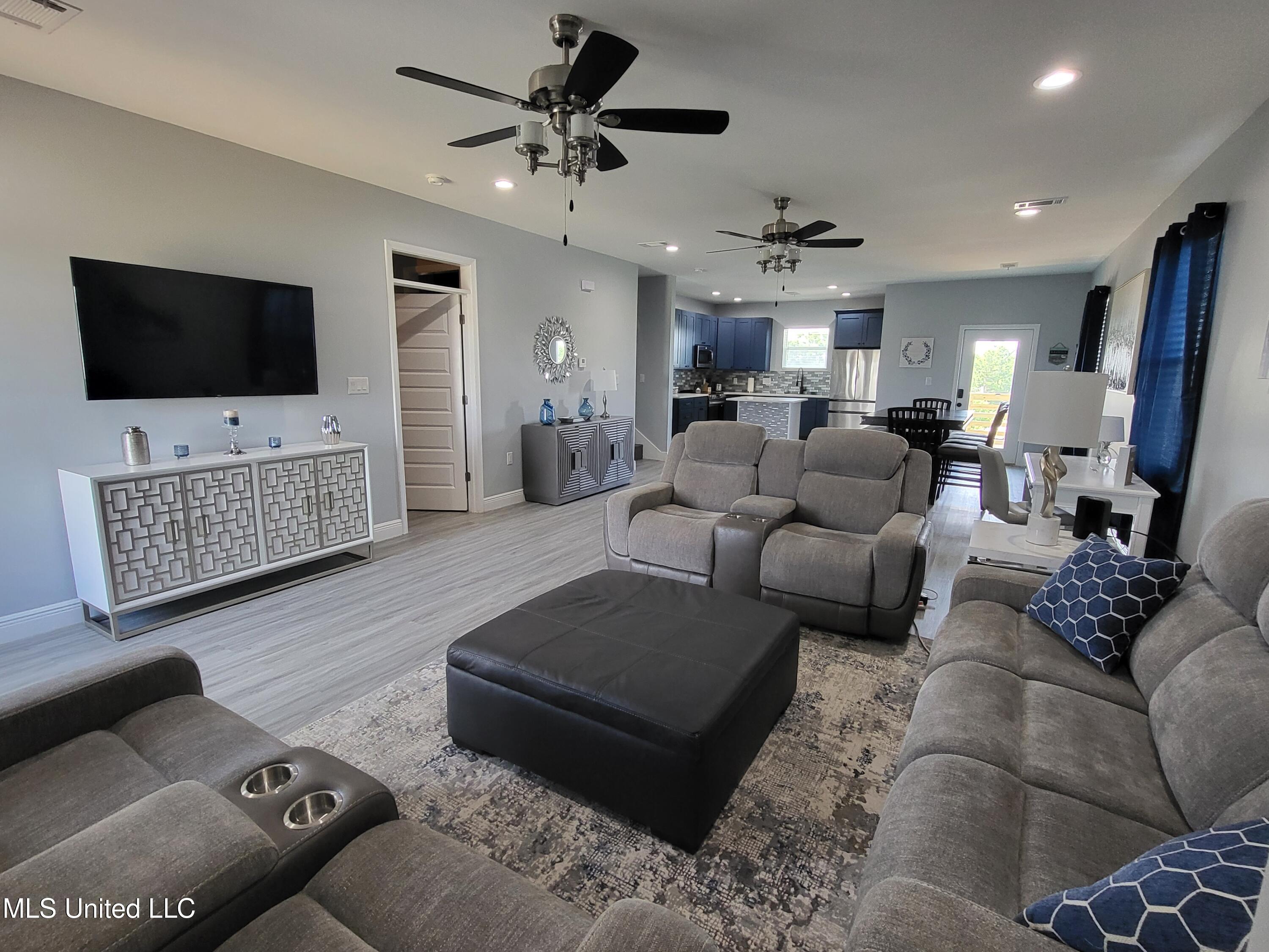 4032 Mindanao, Bay Saint Louis, Mississippi image 6