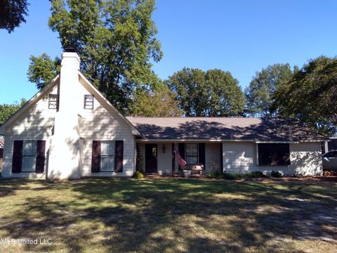 Homes For Sale - 315 N Macarthur Circle<br/> Sunflower County, Indianola, MS 38751
