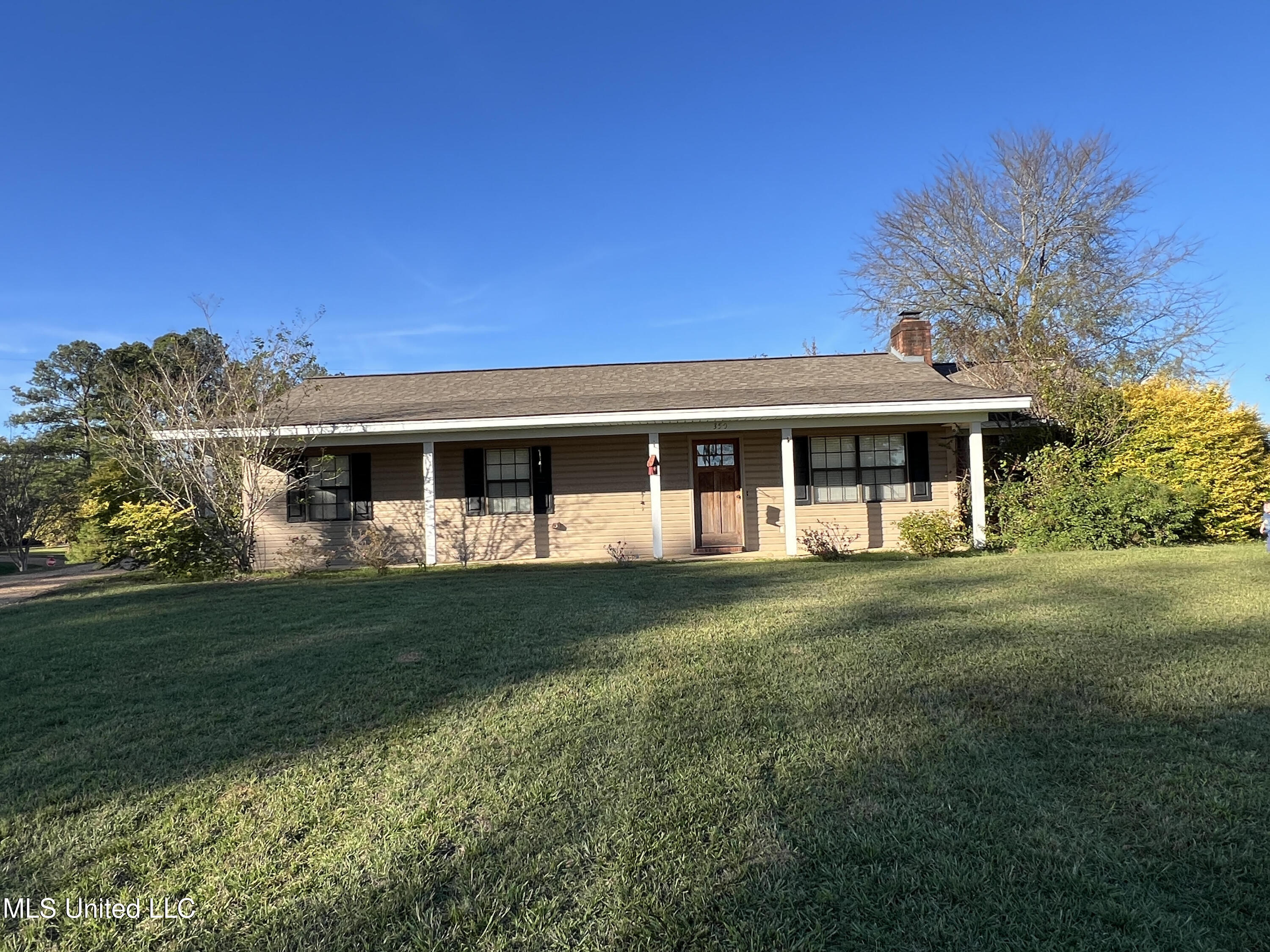 2220 Mccullough Road, Louisville, Mississippi image 1