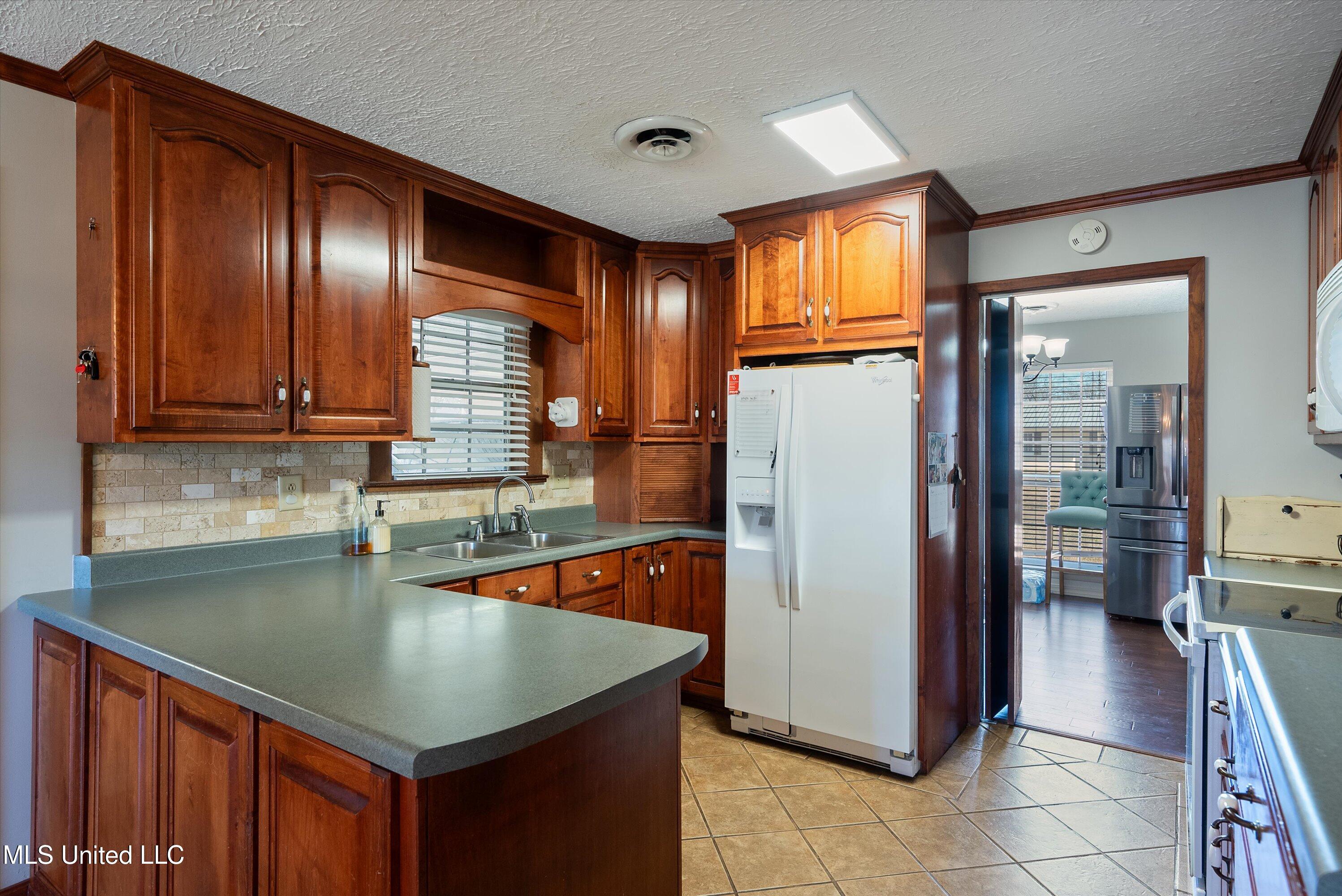 760 Hickory Drive, Grenada, Mississippi image 22