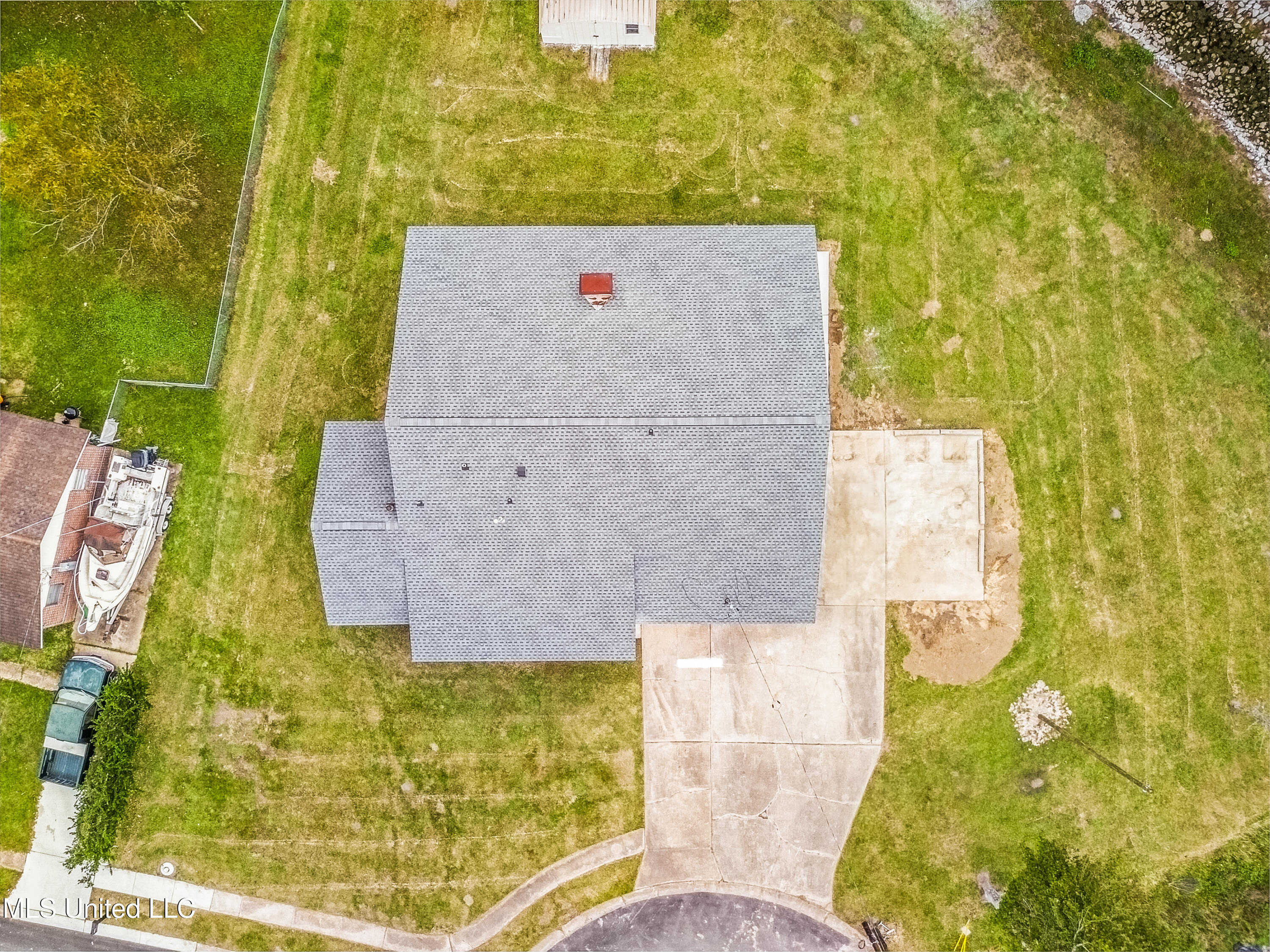 7641 Portland Drive, Biloxi, Mississippi image 3