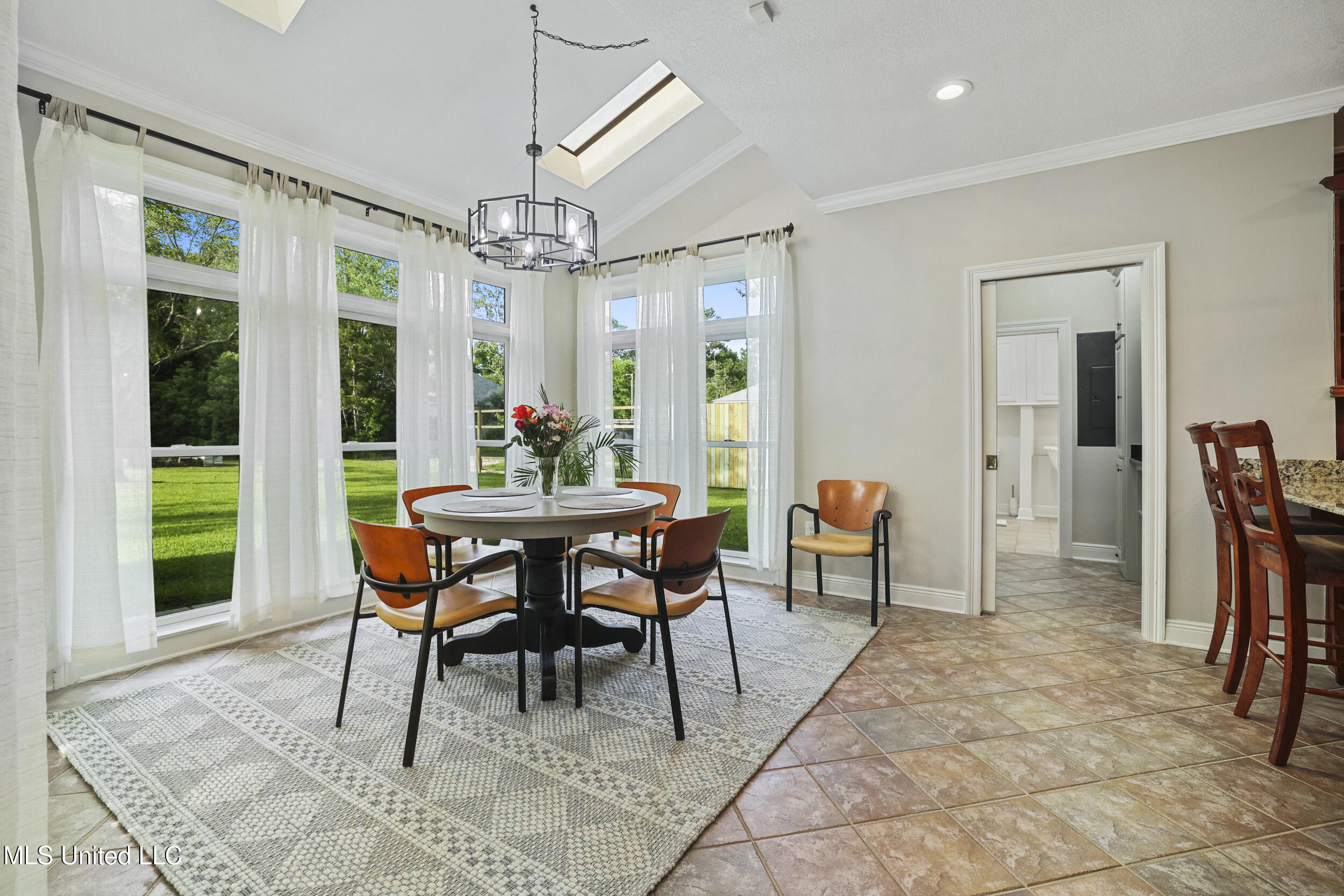 9500 W Oaklawn Road, Biloxi, Mississippi image 31