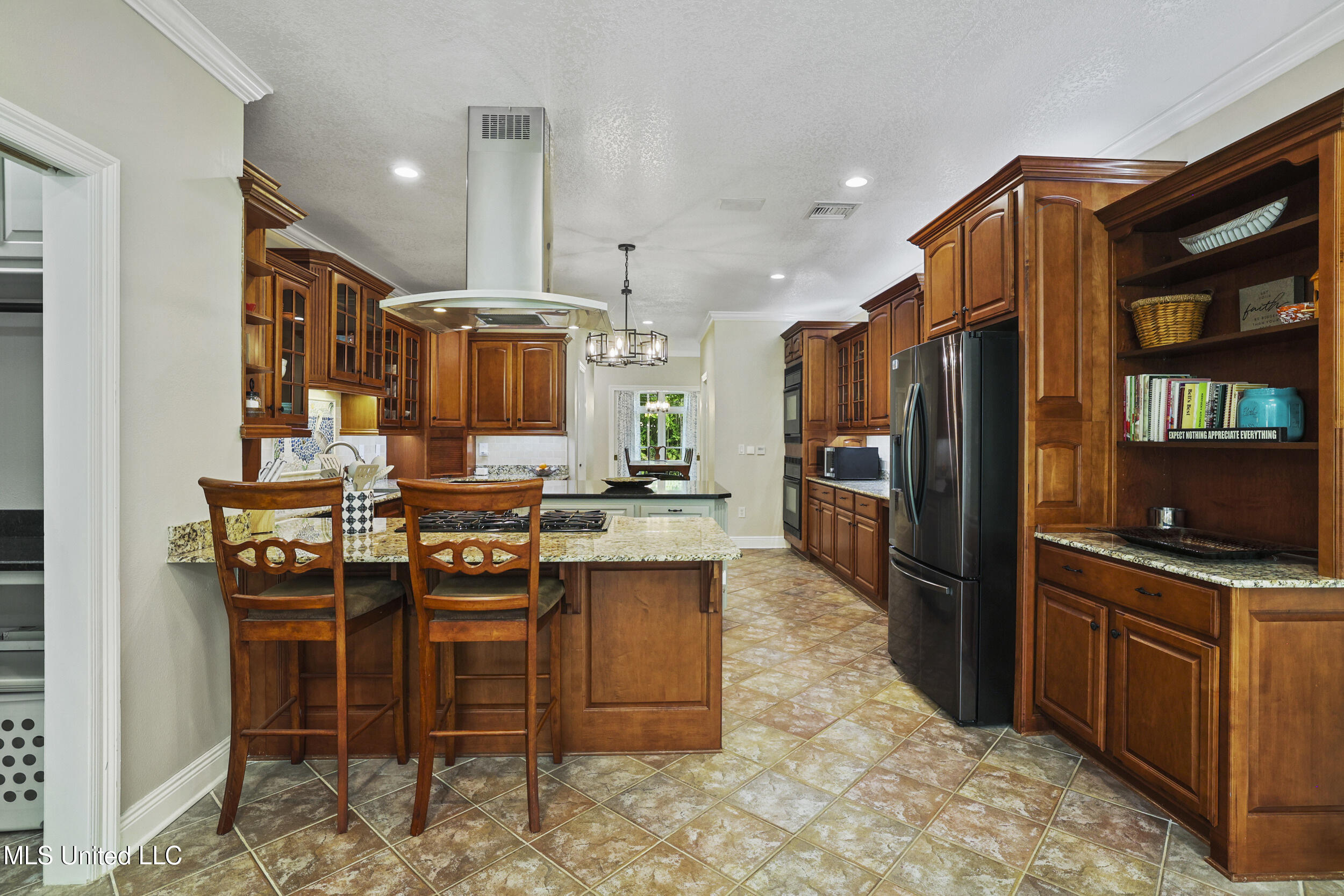 9500 W Oaklawn Road, Biloxi, Mississippi image 38