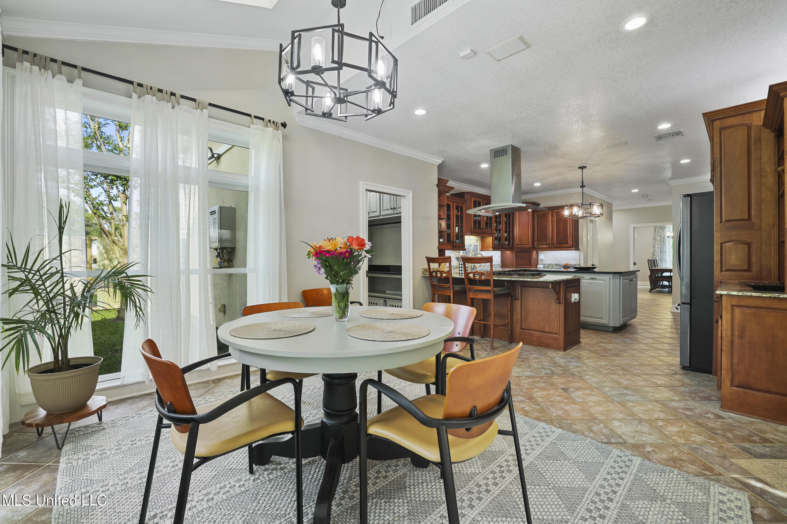 9500 W Oaklawn Road, Biloxi, Mississippi image 33