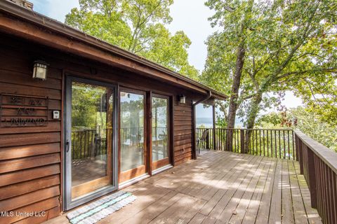 Homes For Sale - 83 County Road 262<br/> Tishomingo County, Iuka, MS 38852