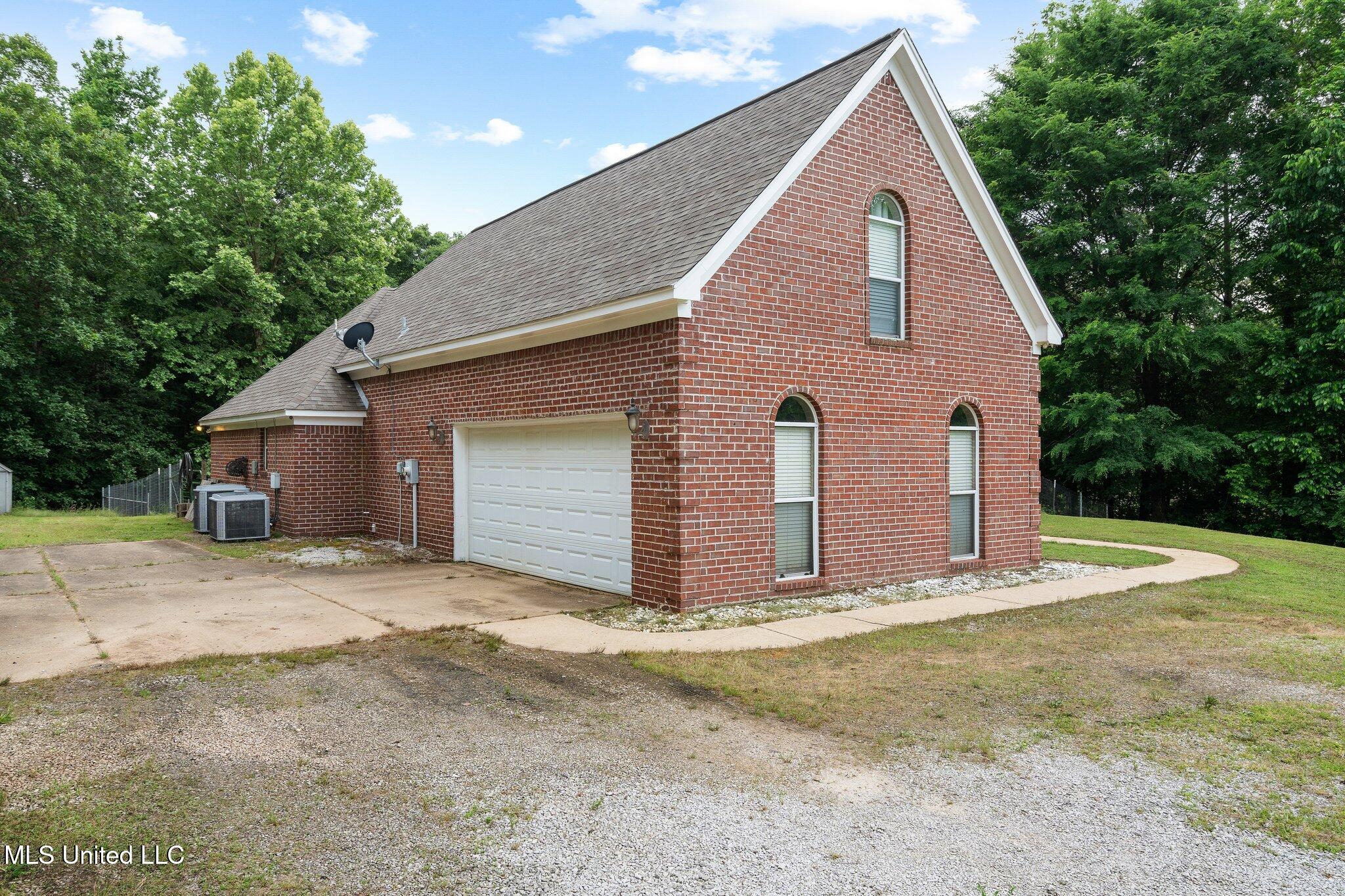 639 Plantation Way, Byhalia, Mississippi image 30