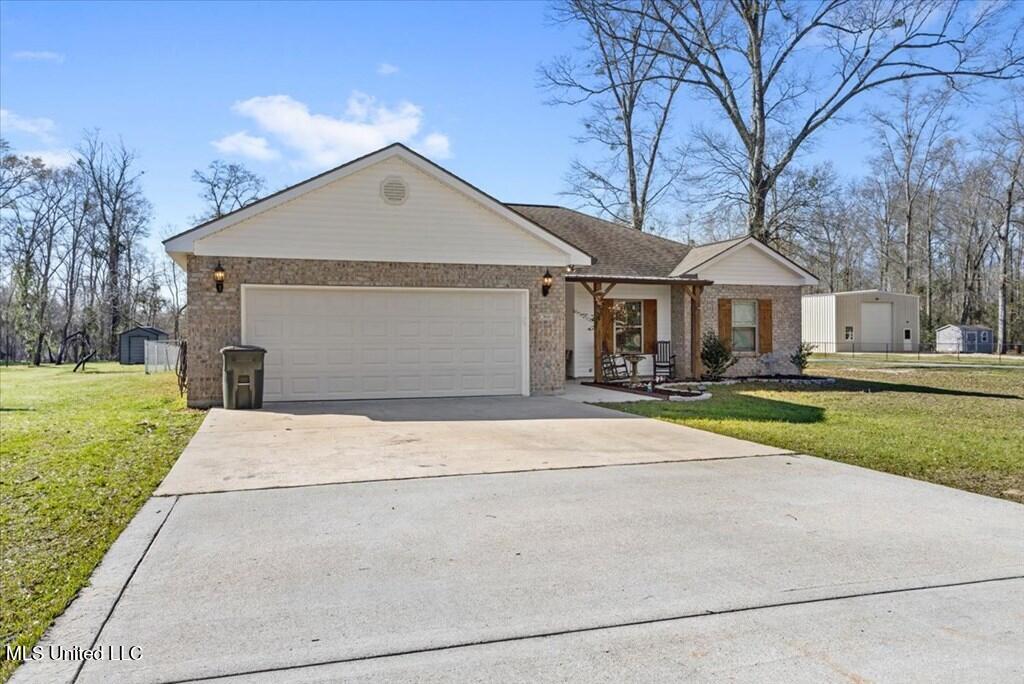 360 Anchor Lake Road, Carriere, Mississippi image 3