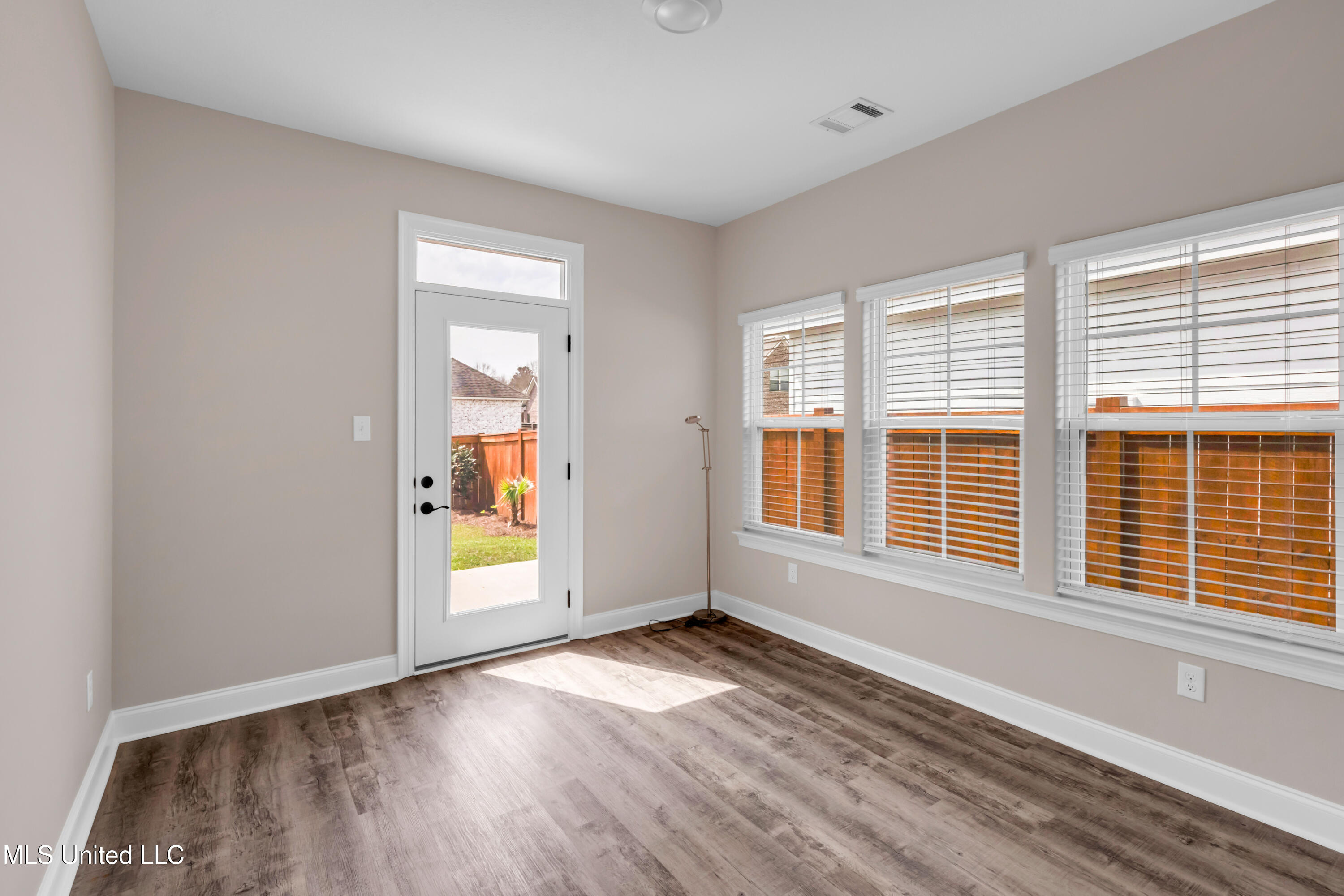 12120 Creole Way, Gulfport, Mississippi image 25