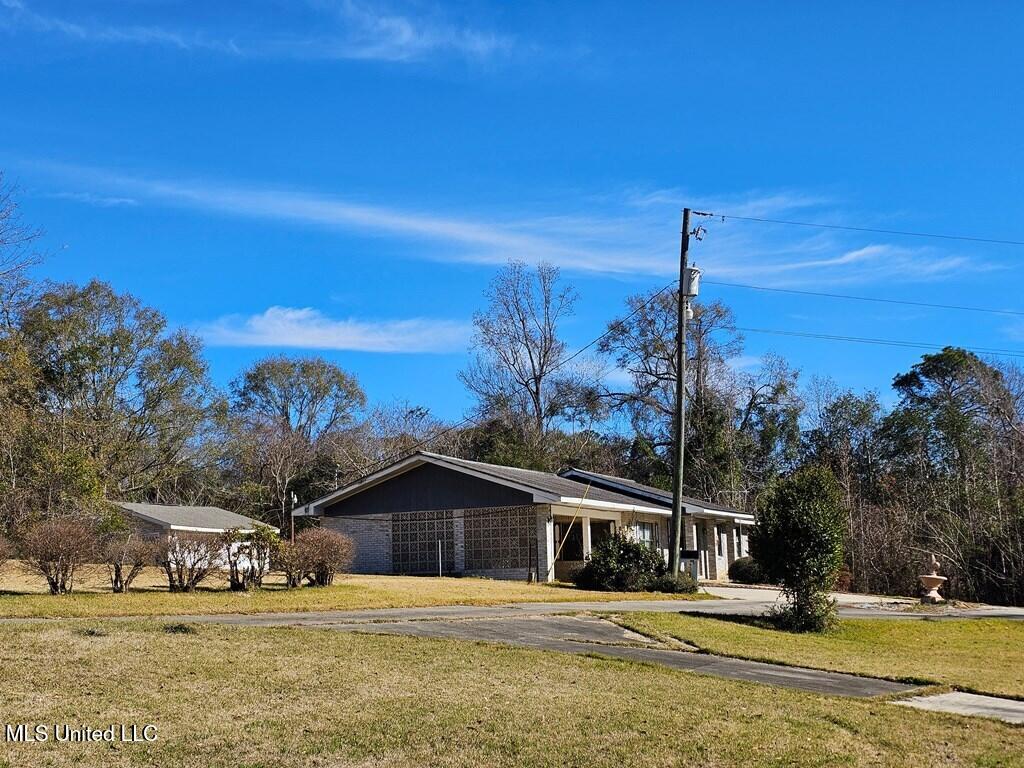313 S Woodard Street, Poplarville, Mississippi image 16