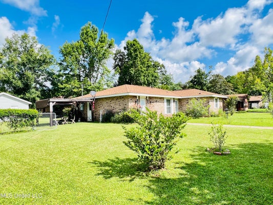 11403 OAKLEIGH BLVD, GULFPORT, MS 39503 - Image 51d4d7eccff4b1d3fdcef0f0d3ca4034/2507208552