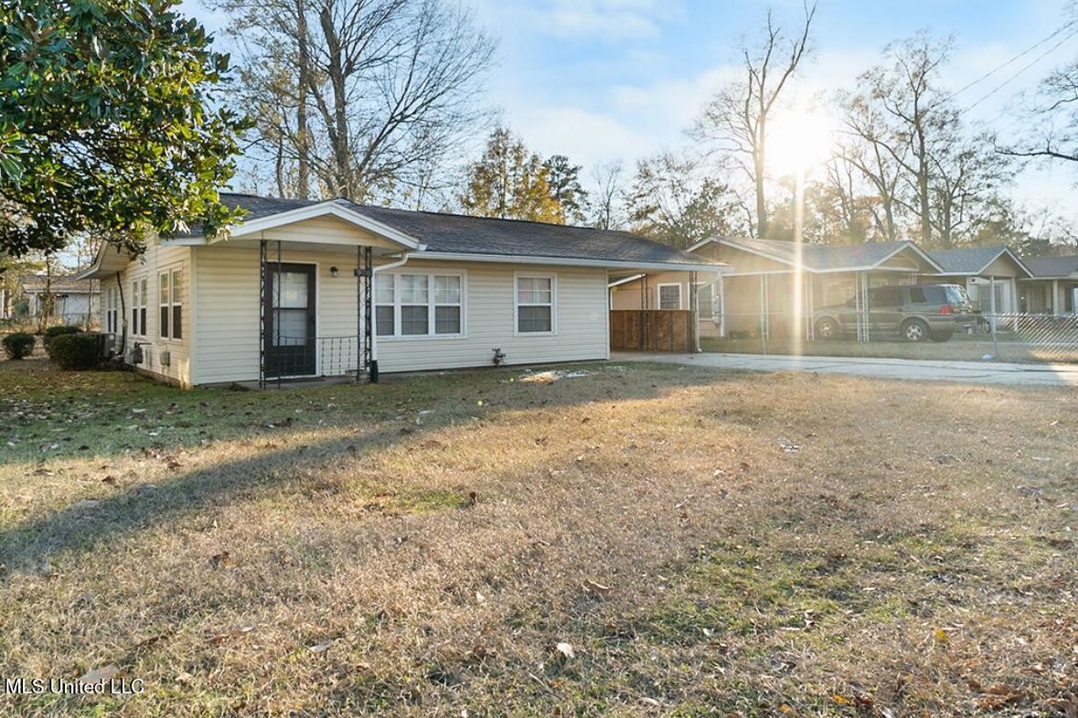 906 Quinn Street, Hattiesburg, Mississippi image 2