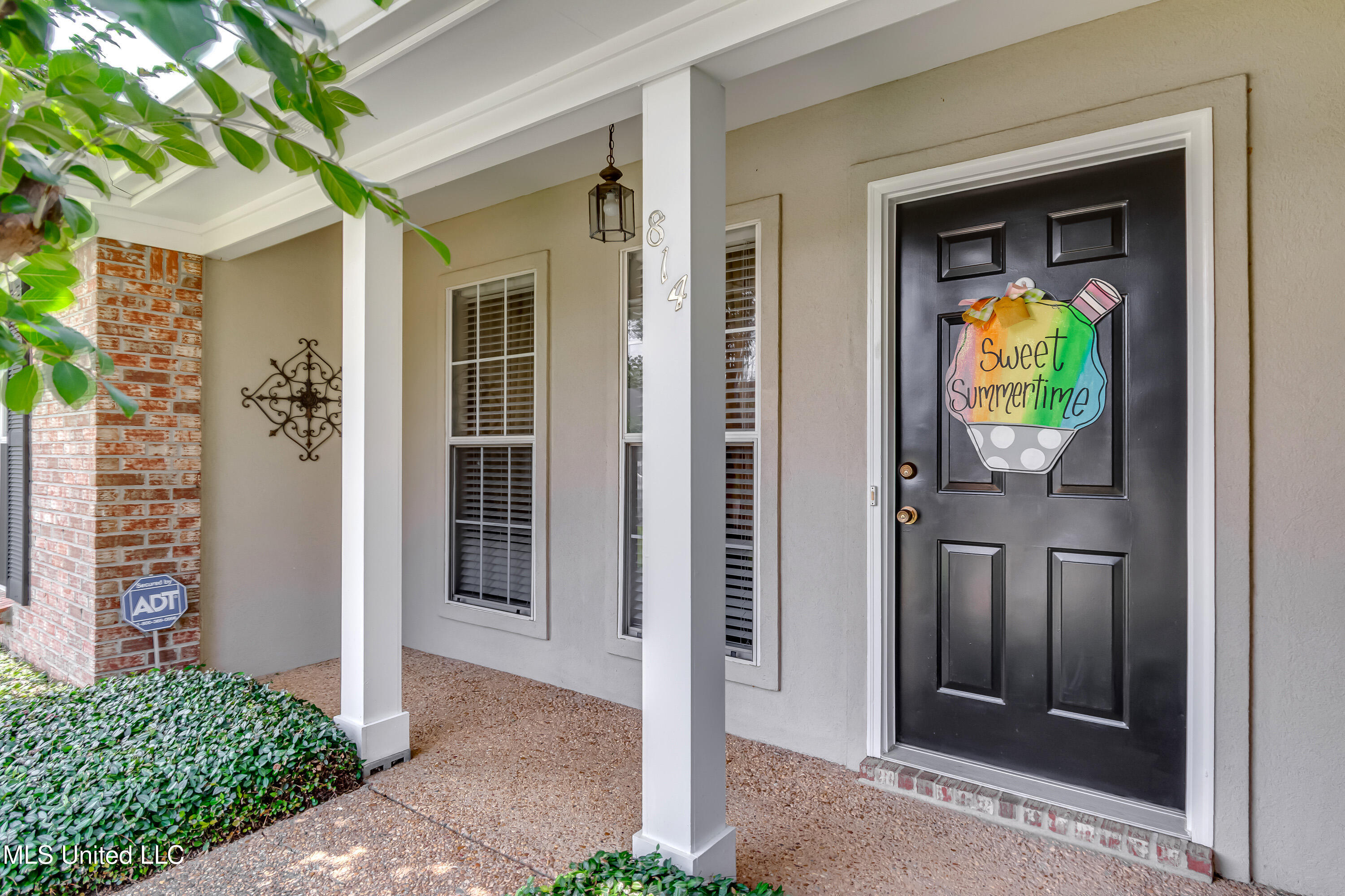 Pearl, Mississippi 39208, United States, 2 Bedrooms Bedrooms, ,2 BathroomsBathrooms,Residential,Active,145650