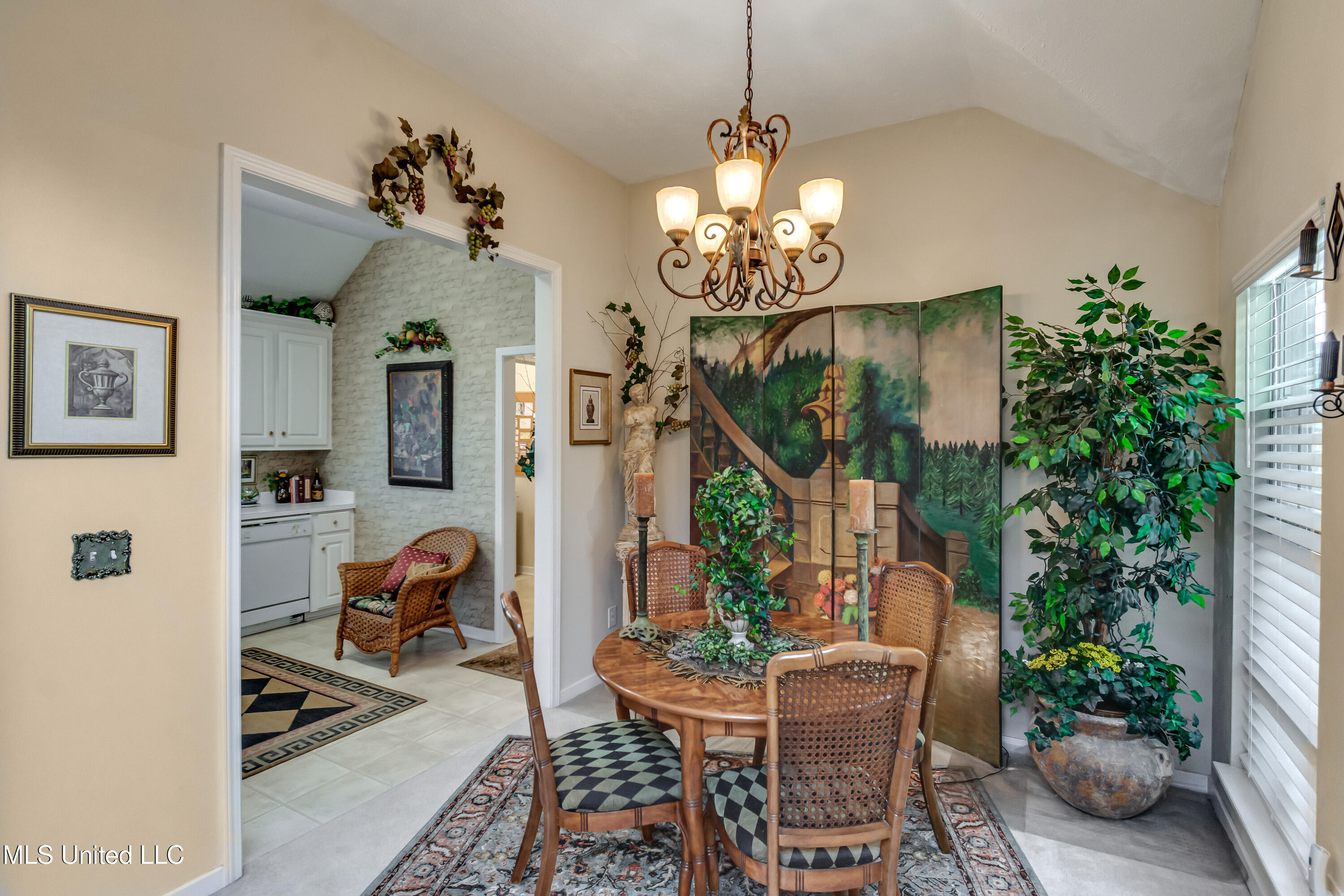 Pearl, Mississippi 39208, United States, 2 Bedrooms Bedrooms, ,2 BathroomsBathrooms,Residential,Active,145650