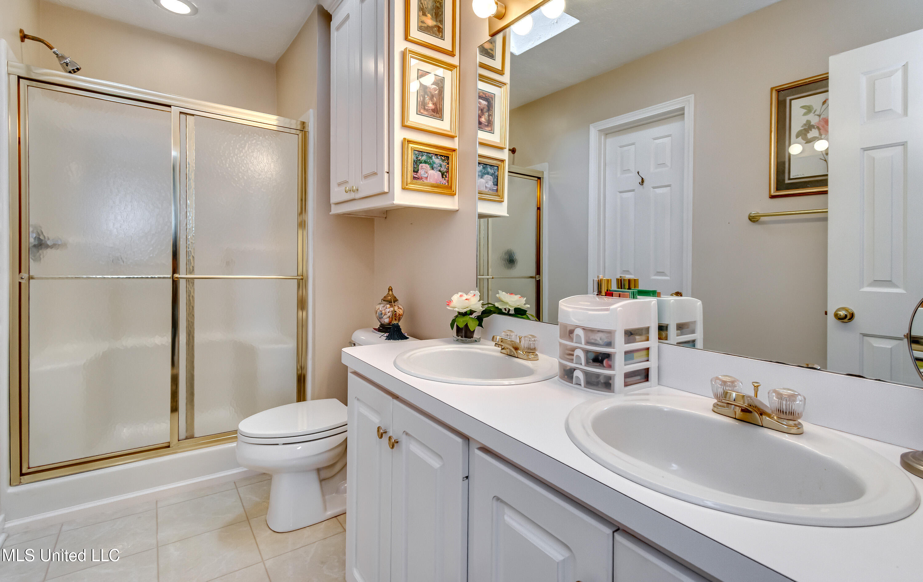 Pearl, Mississippi 39208, United States, 2 Bedrooms Bedrooms, ,2 BathroomsBathrooms,Residential,Active,145650