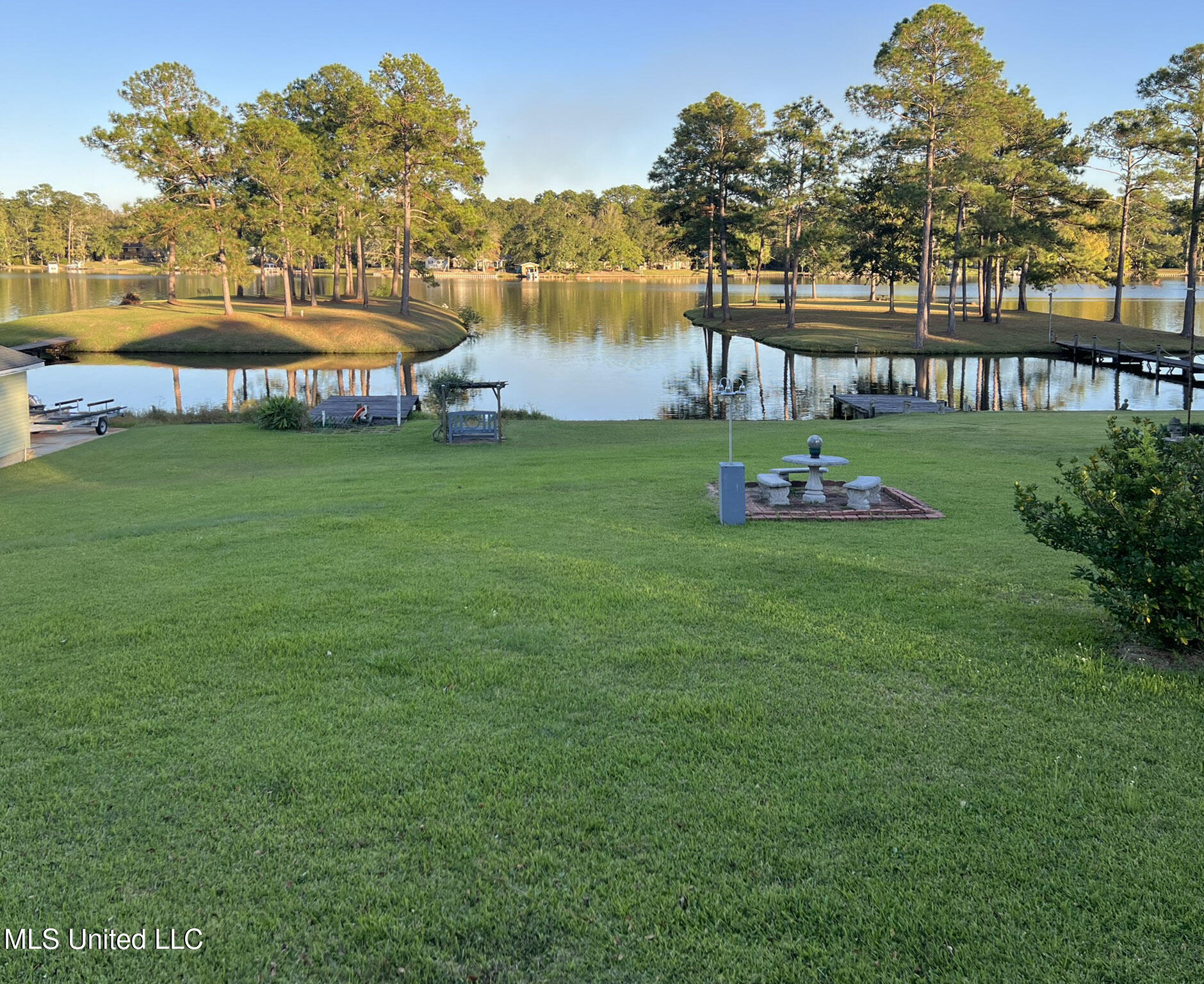 805 W Lakeshore Drive, Carriere, Mississippi image 21