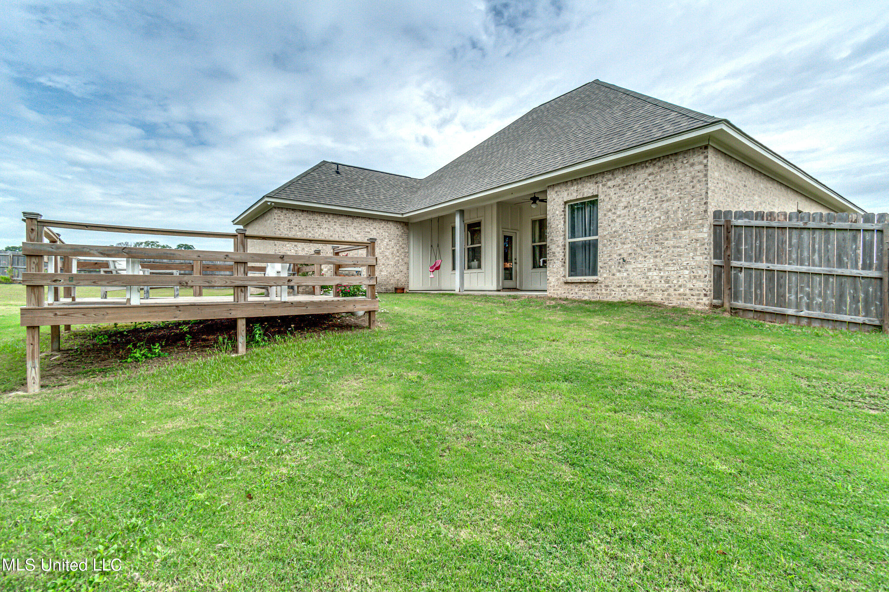 242 Buttonwood Lane, Canton, Mississippi image 10