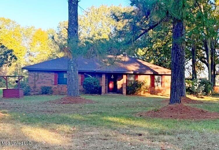 239 Twin Lakes Drive, Canton, Mississippi image 1