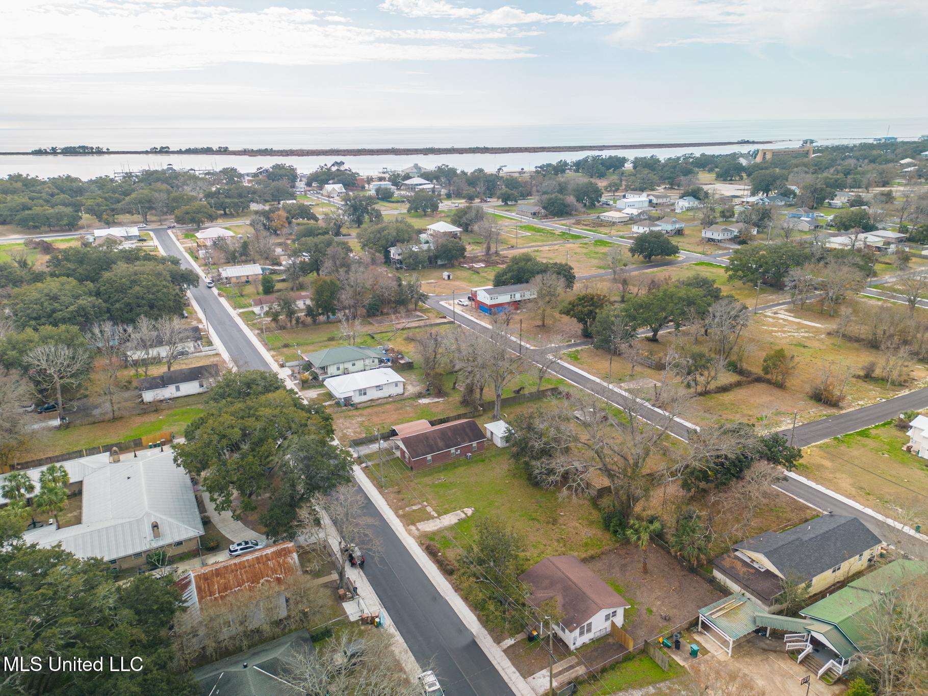 189 Crawford Street, Biloxi, Mississippi image 9