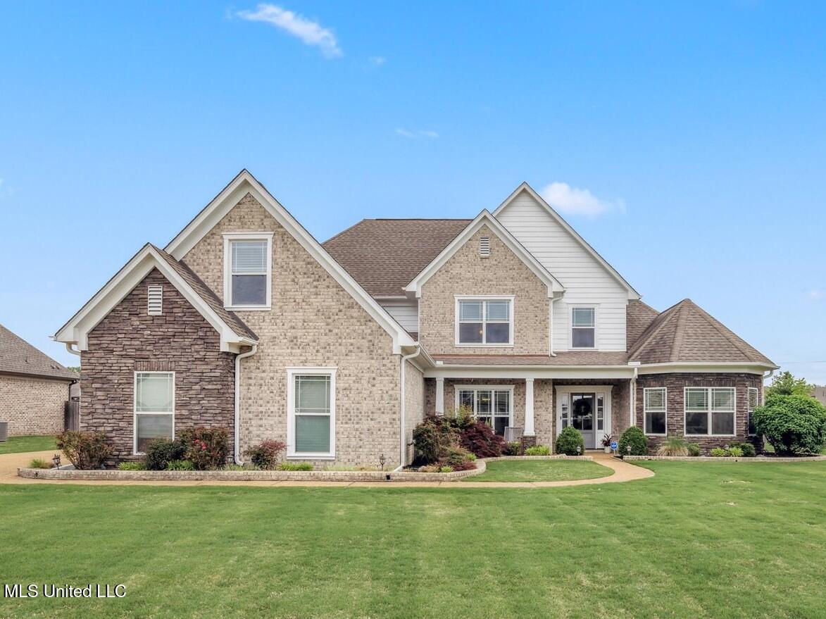 1108 Merloun Drive, Olive Branch, Mississippi image 1