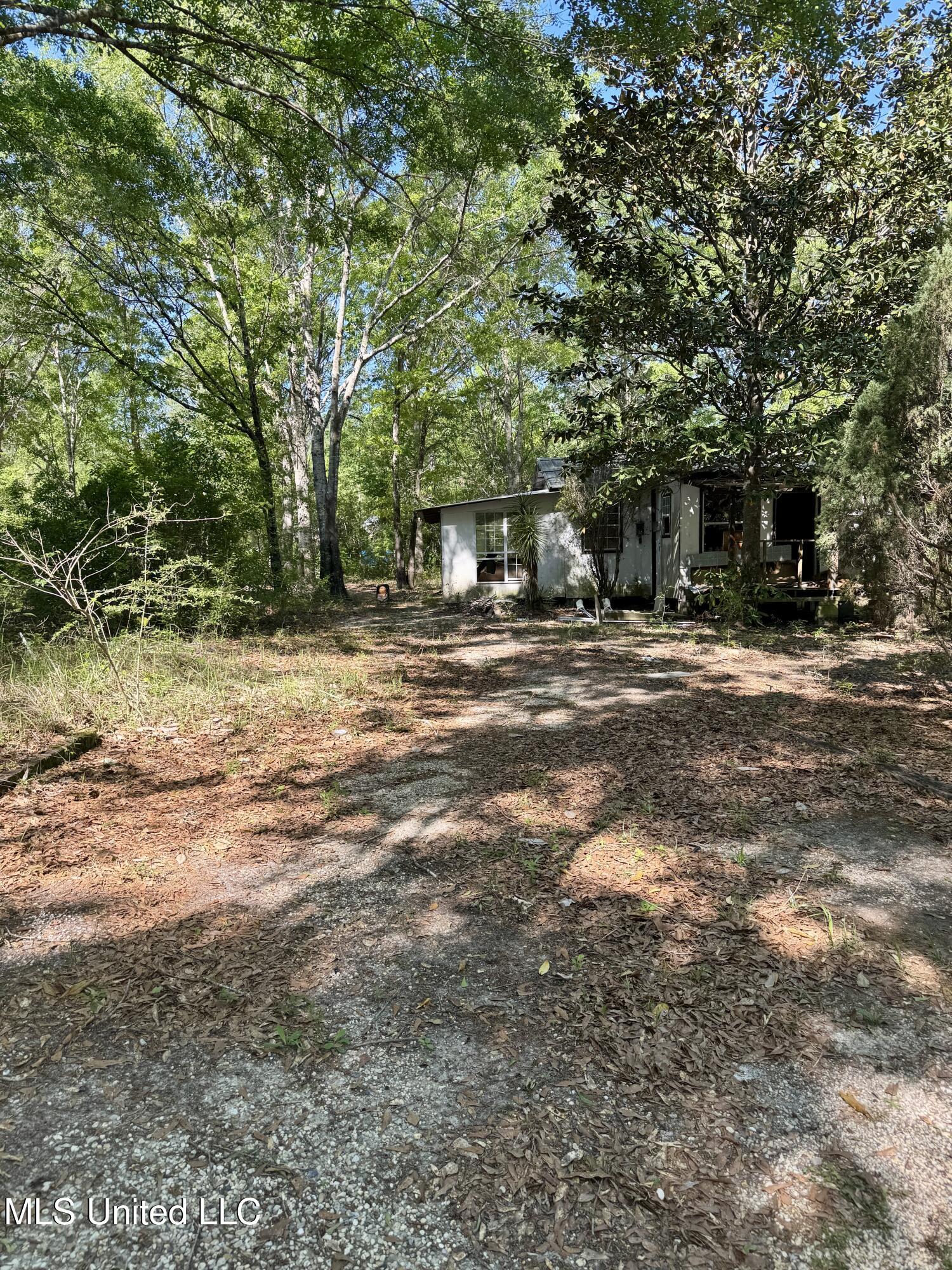 18161 Hudson Lane, Saucier, Mississippi image 3