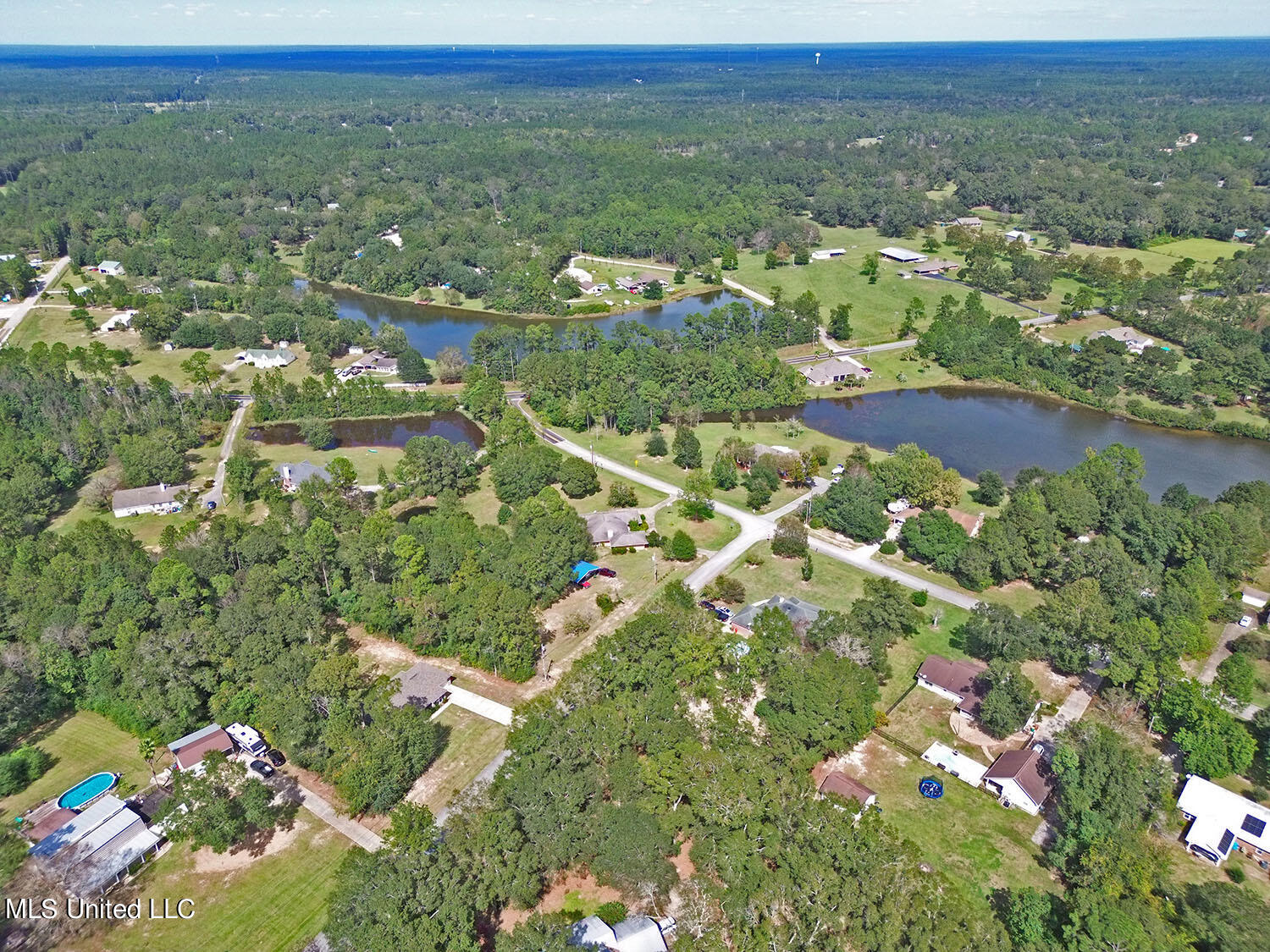 18481 Dogwood Lane, Saucier, Mississippi image 8