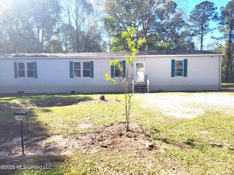 Mobile Home For Sale - 22458 N Pine<br/> Harrison County, Pass Christian, MS 39571