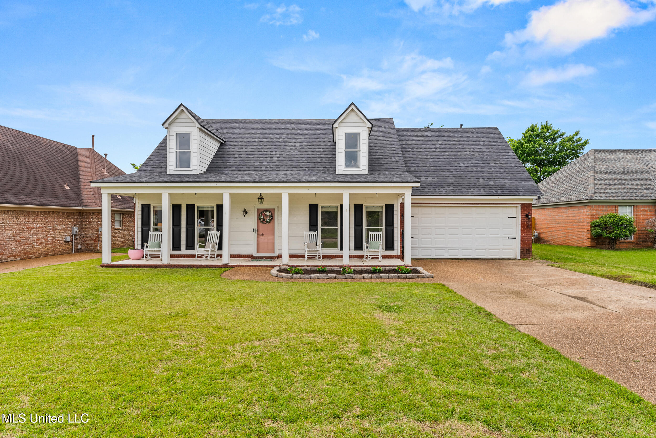 5643 Eagleston Drive, Olive Branch, Mississippi image 1