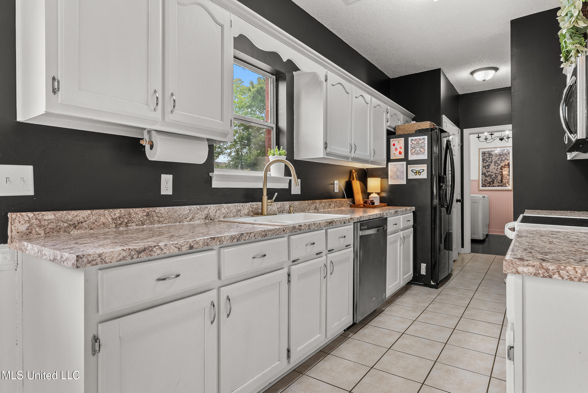 5643 Eagleston Drive, Olive Branch, Mississippi image 10