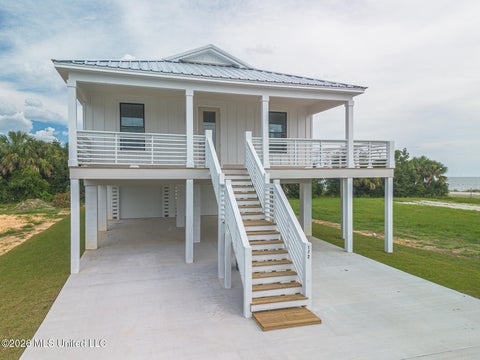 Homes For Sale - 112 Tegarden Road<br/> Gulfport, MS 39507